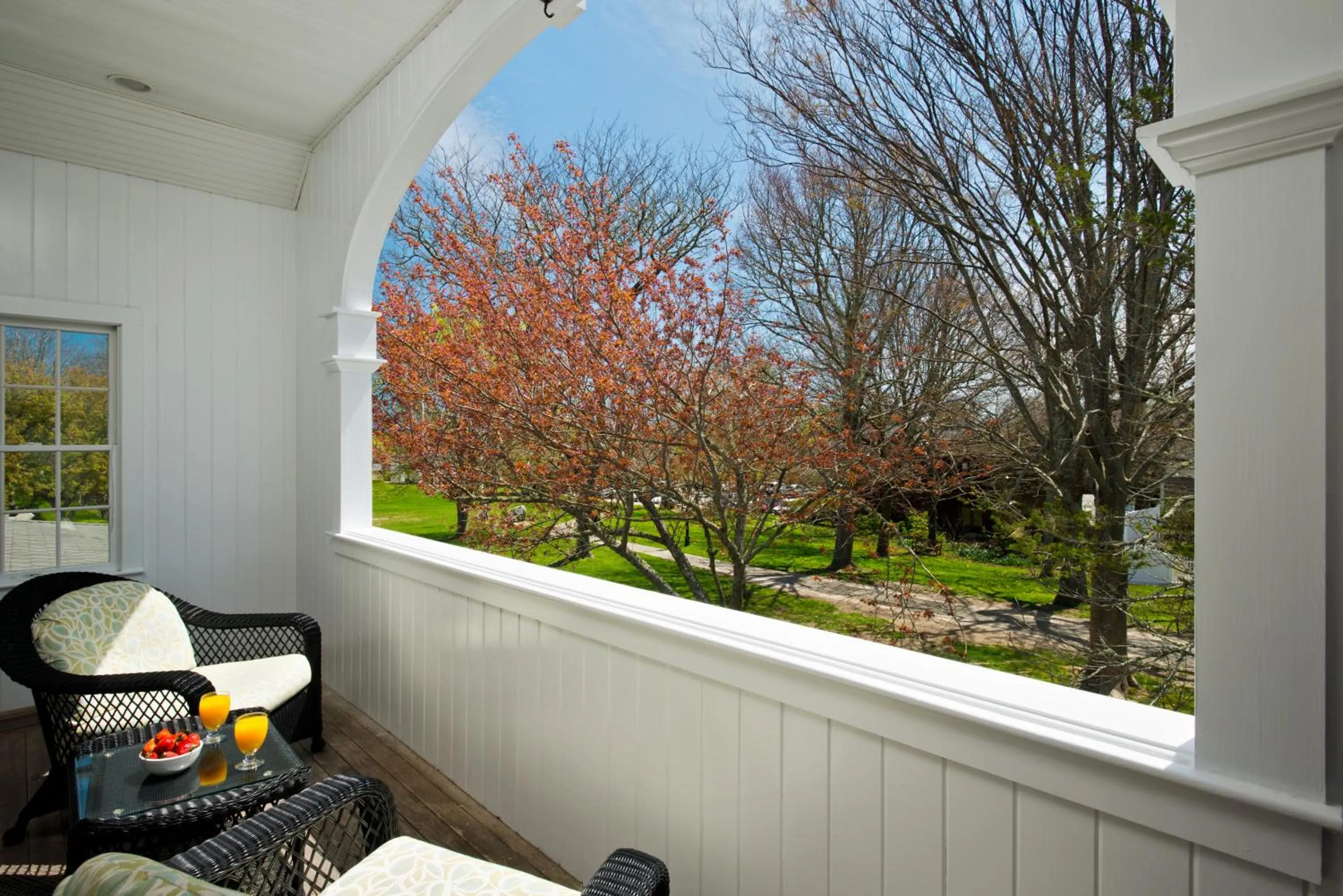 Balcony/Terrace in Chatham Wayside Inn