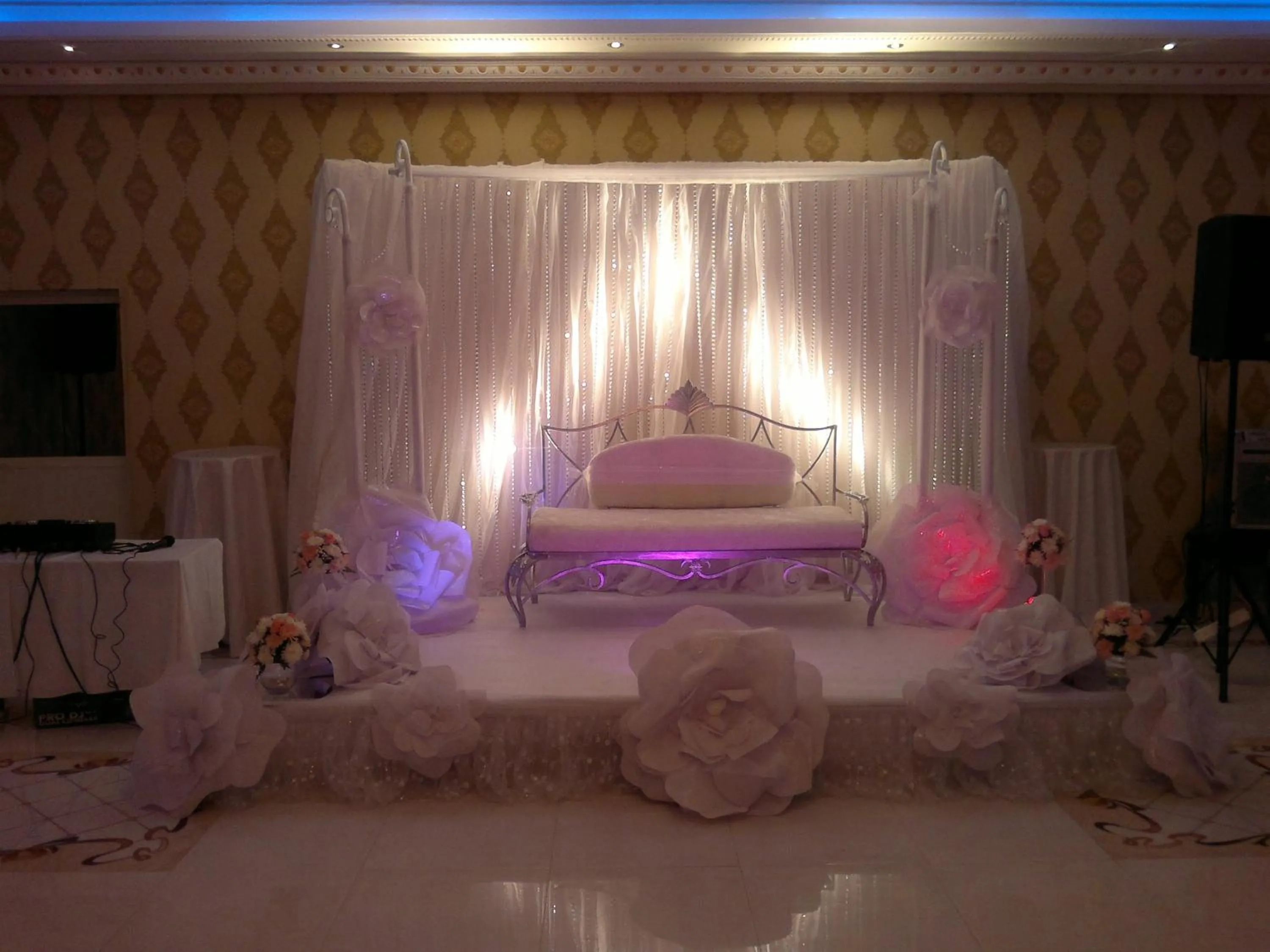 Banquet/Function facilities, Bed in Verona Resorts Sharjah