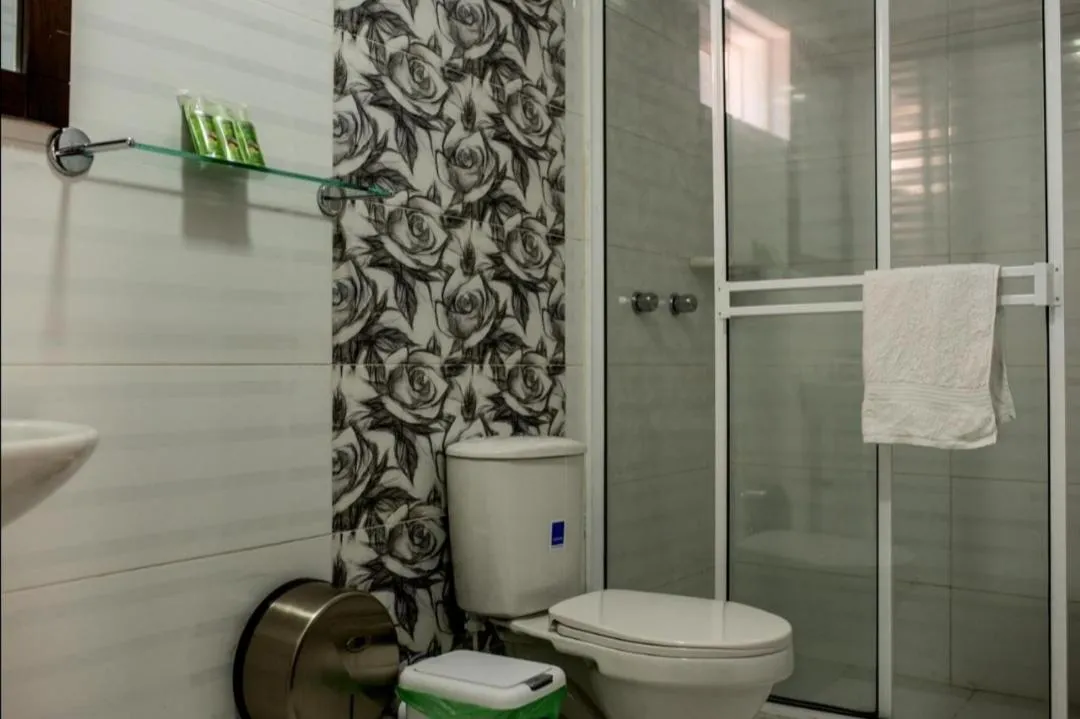 Bathroom in Apartahotel Bahia Tropical III