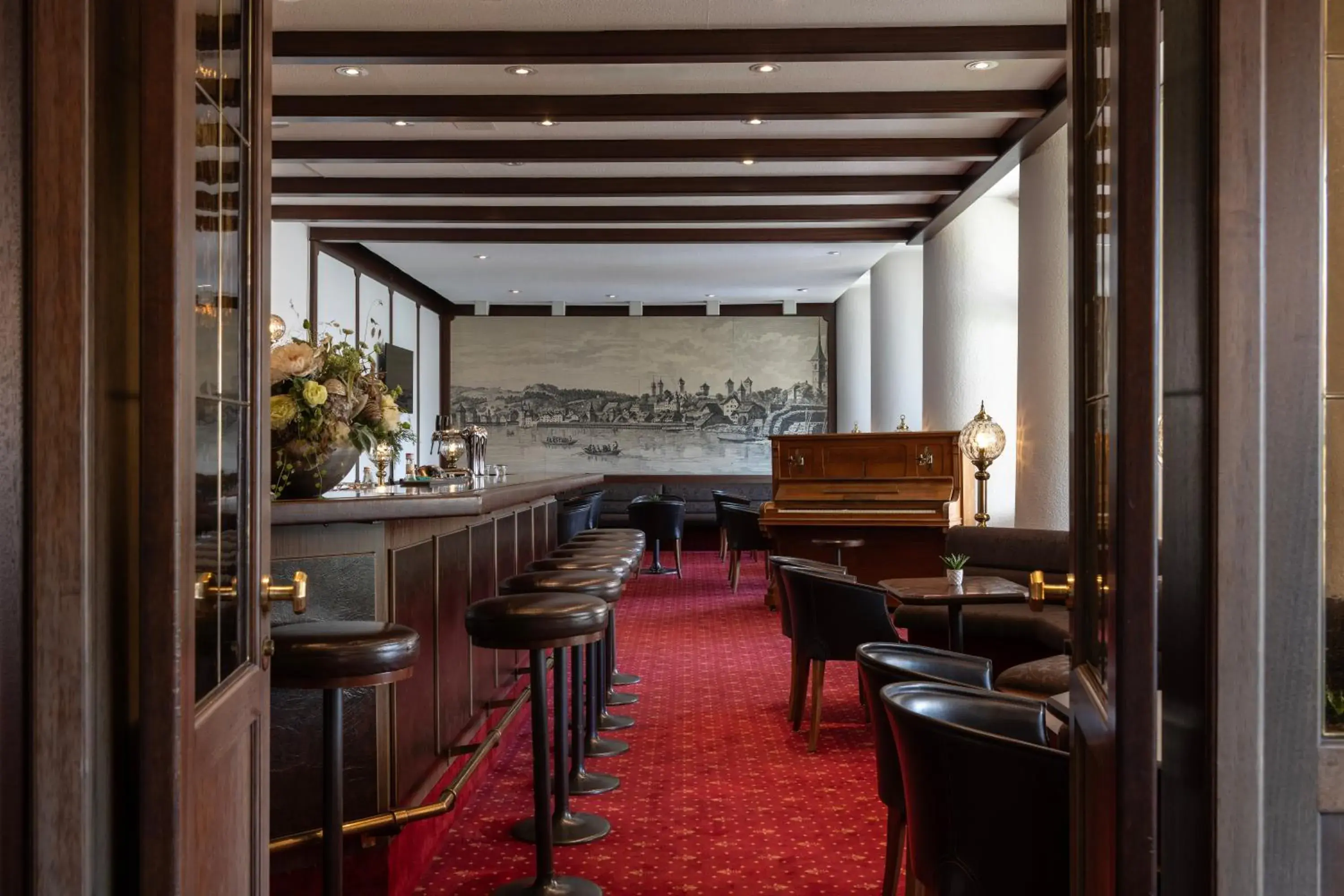 Lounge or bar in Grand Hotel Europe Lounge or bar in Grand Hotel Europe