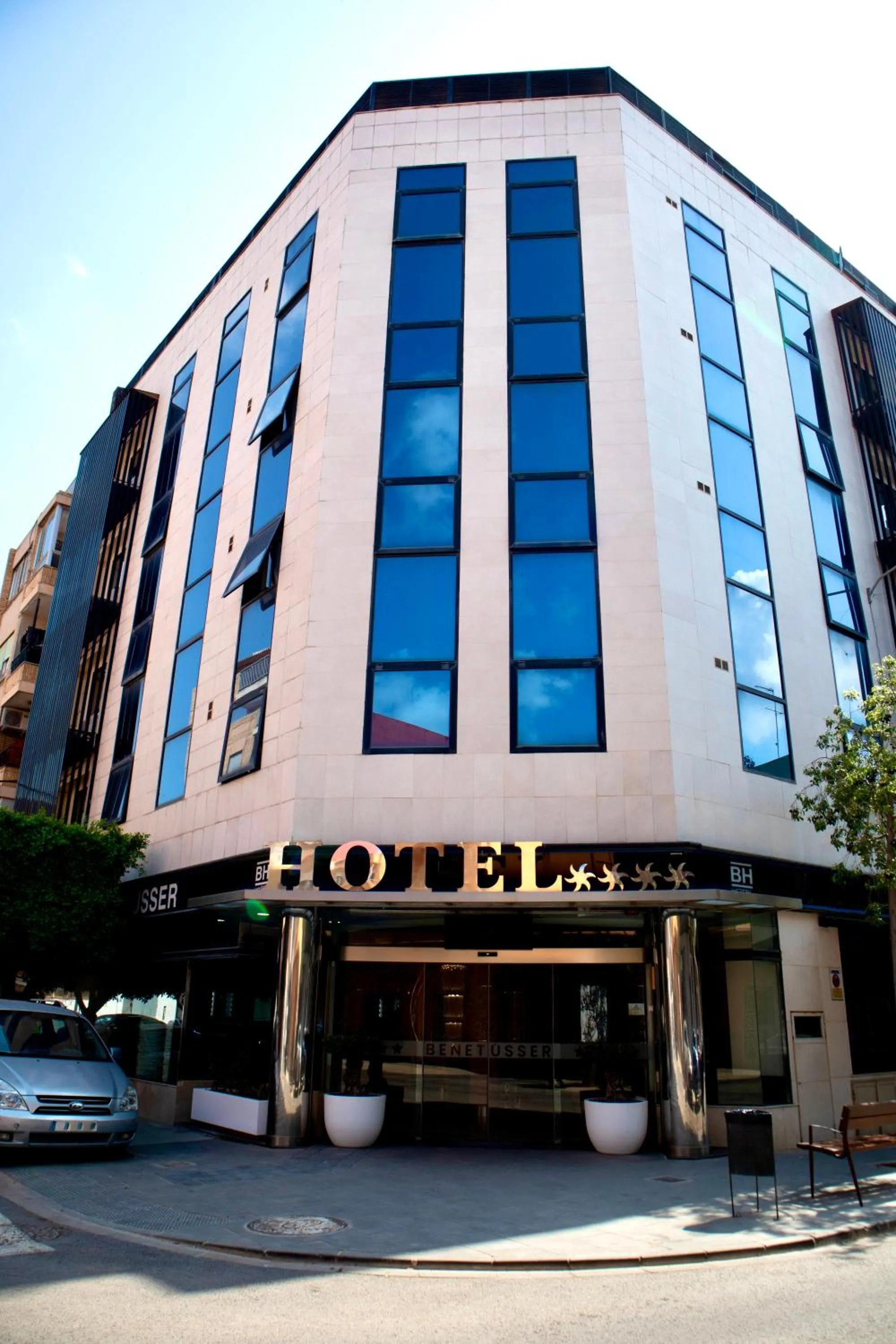 Property building in Hotel Benetusser