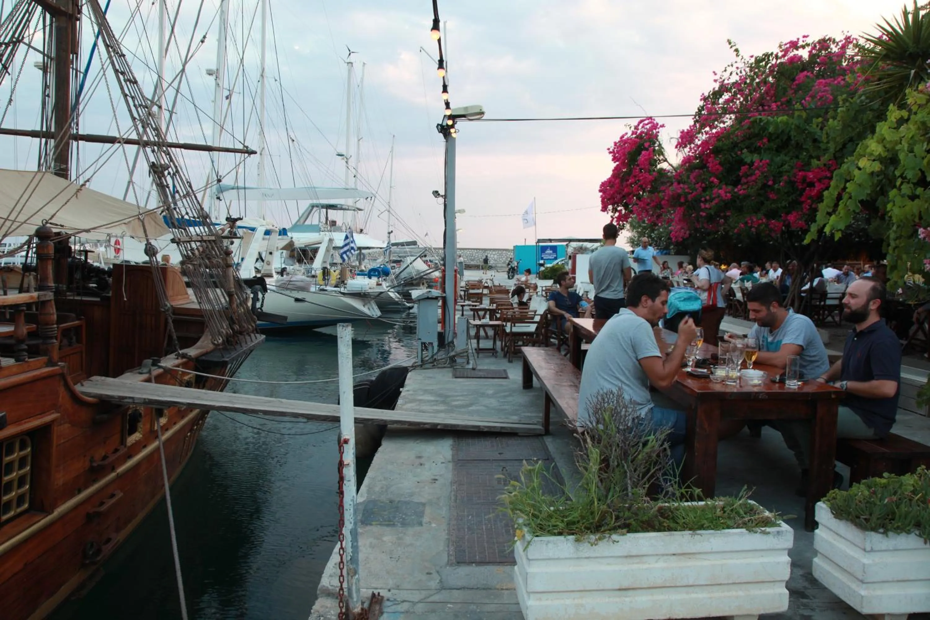 Restaurant/places to eat in Unique Flat with Sea View at Edem Beach - A Seafront Property by Athenian Homes