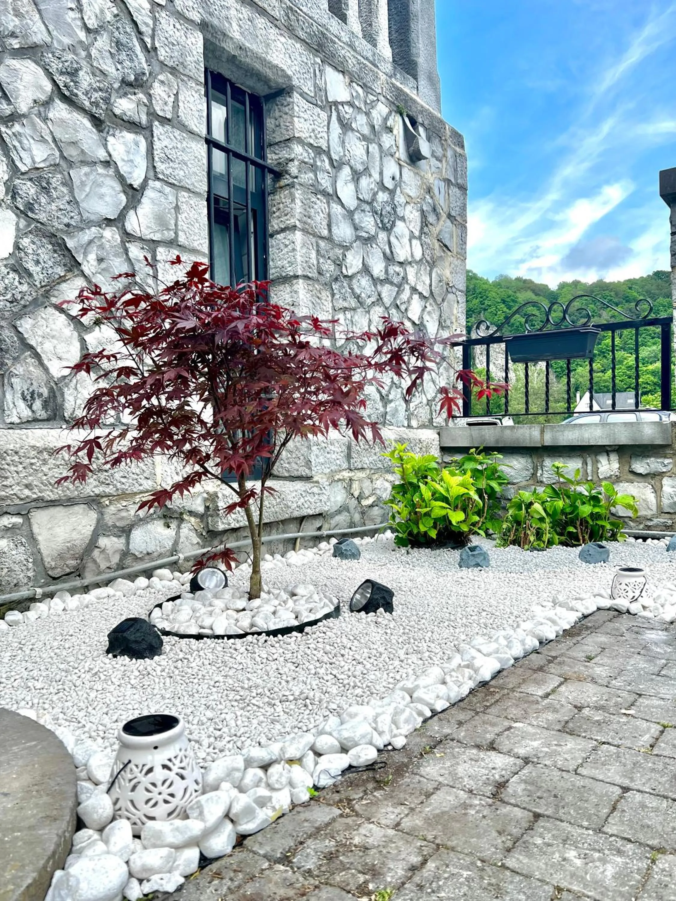 Patio in Mes Caprices B&B Villa Mosan Bord de Meuse