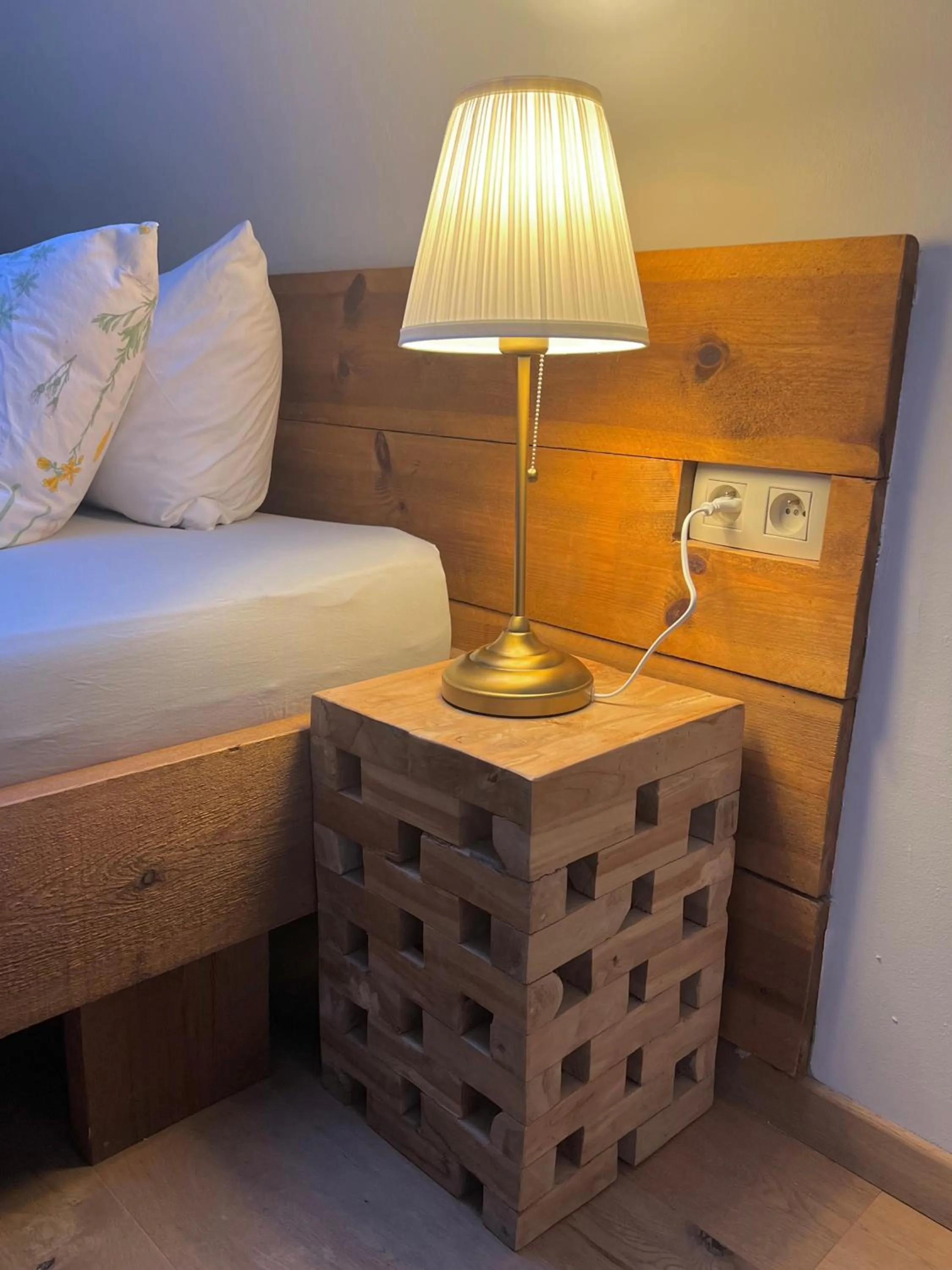 Bed in Mes Caprices B&B Villa Mosan Bord de Meuse