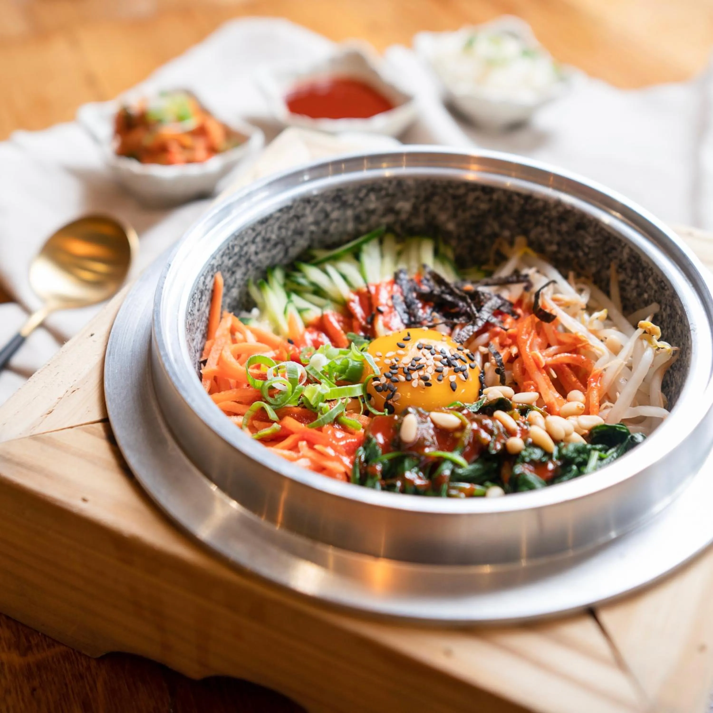 Restaurant/places to eat in Mes Caprices B&B Villa Mosan Bord de Meuse