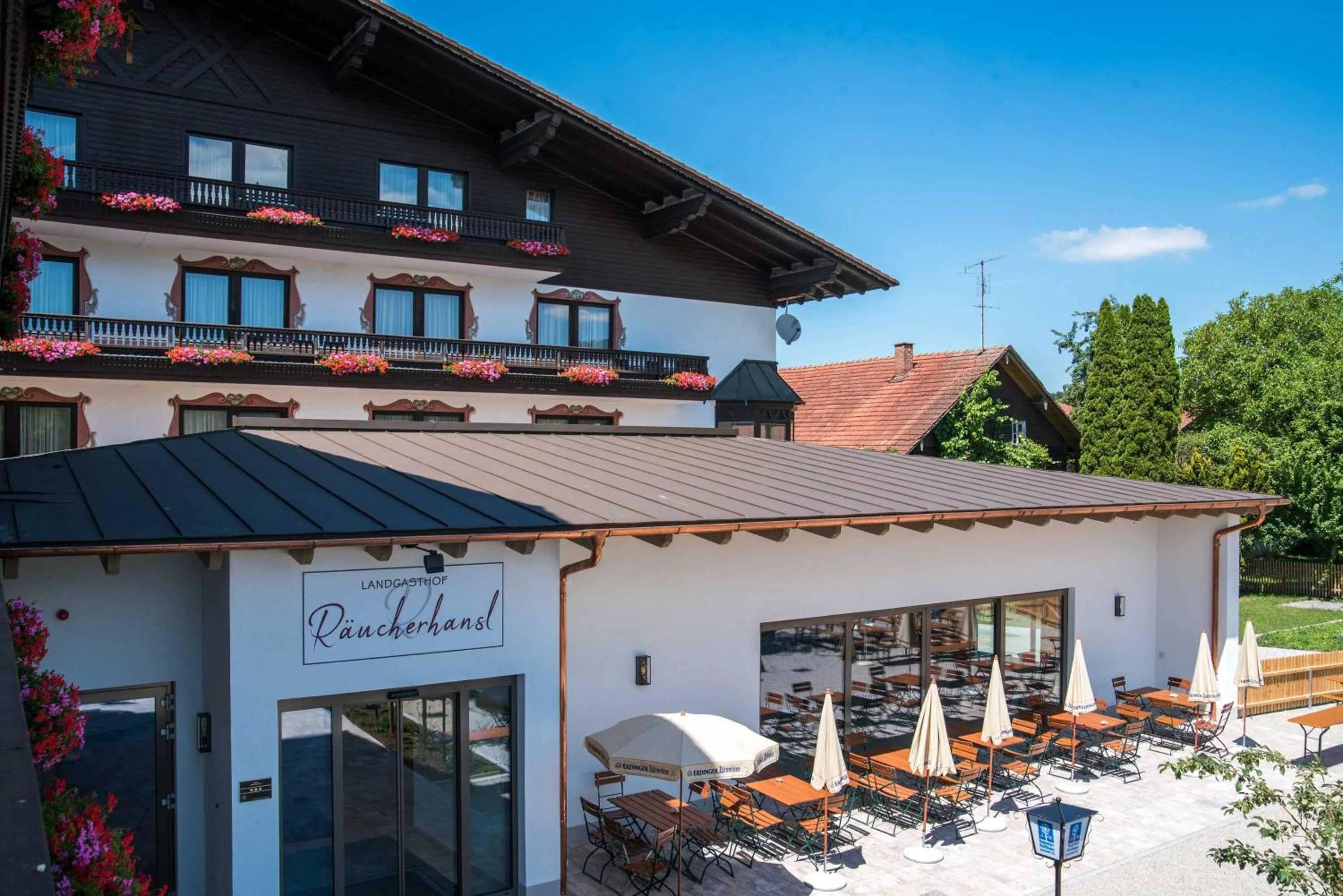 Property building in Hotel Räucherhansl