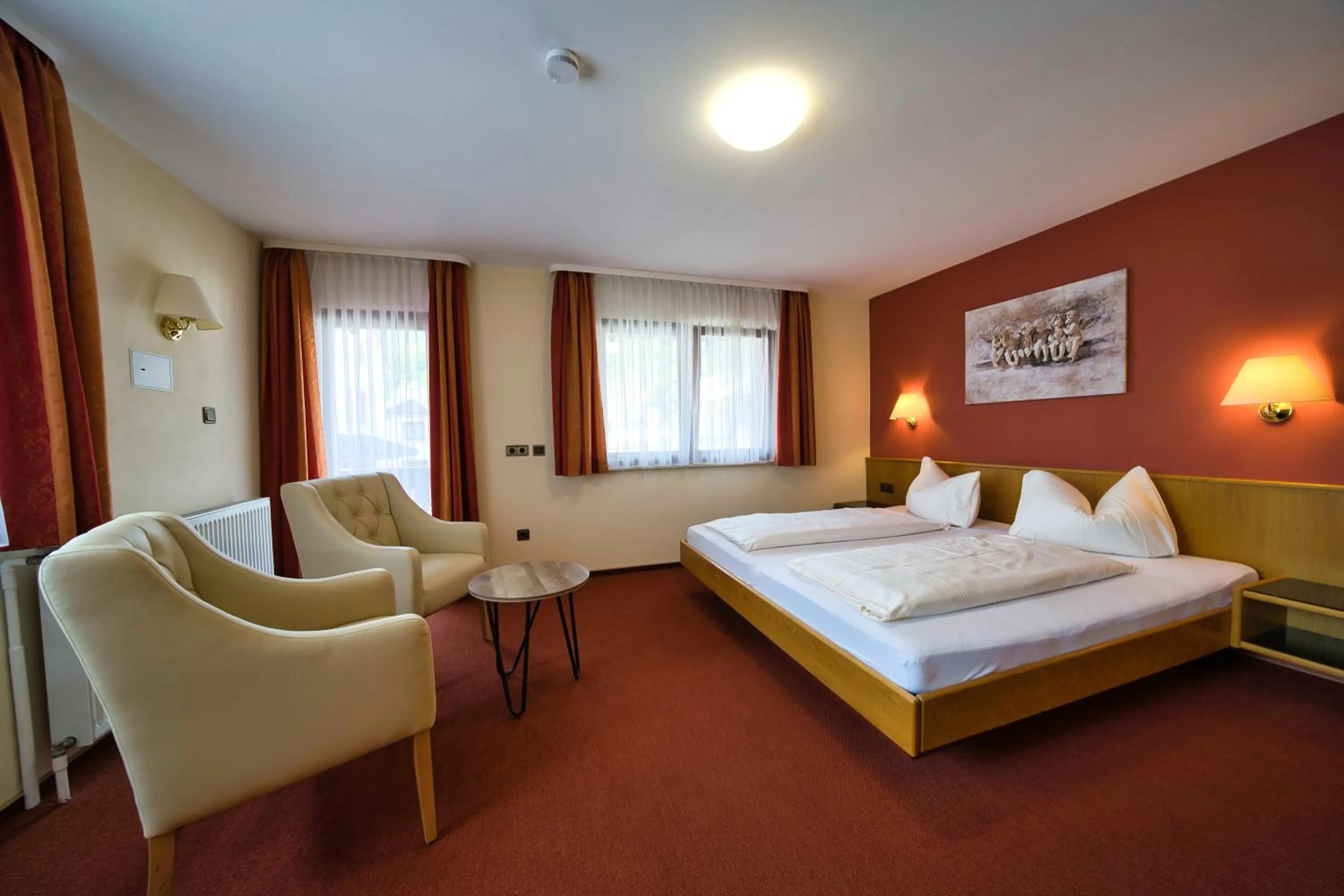 Photo of the whole room, Bed in Hotel Tenner