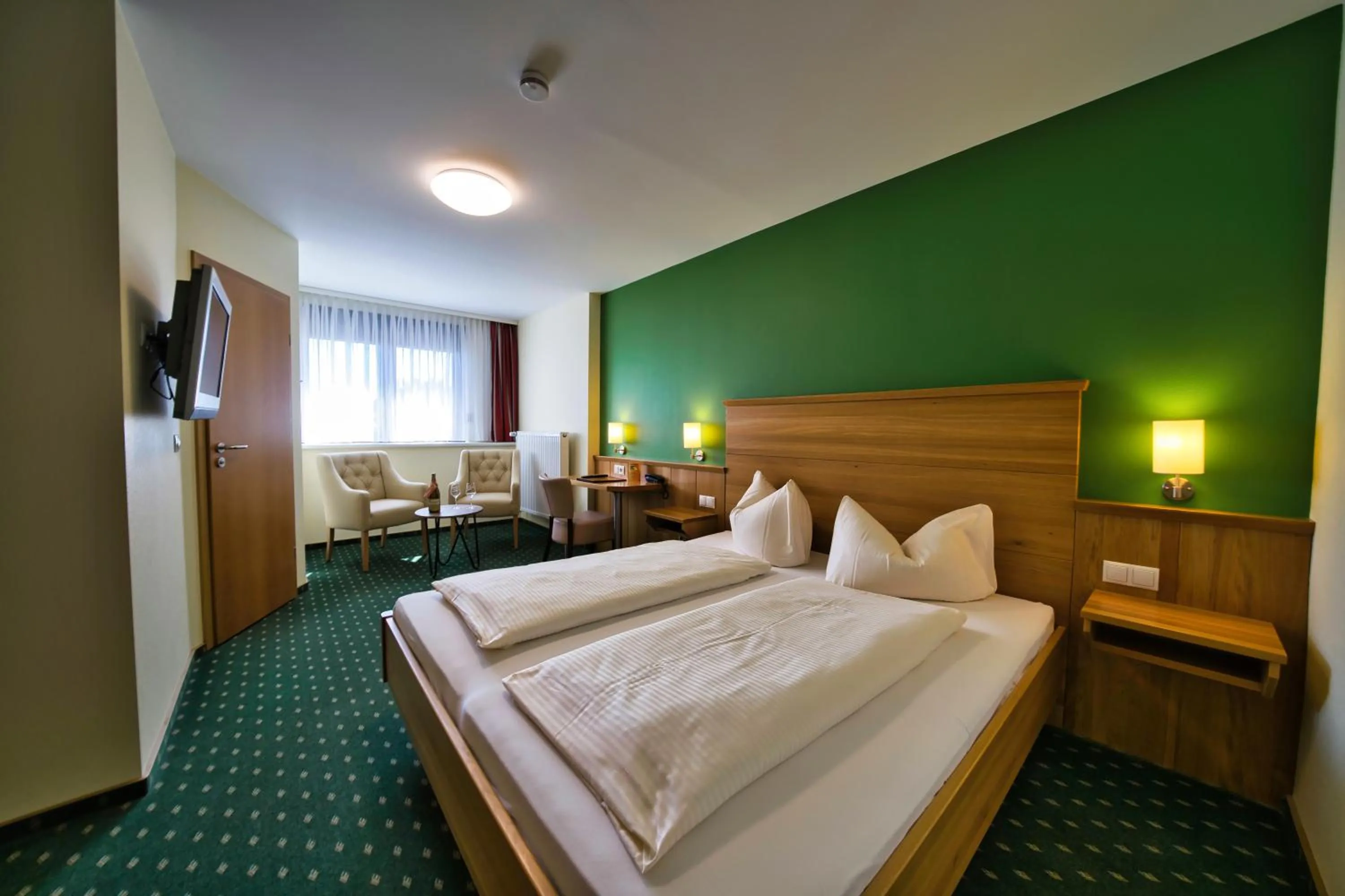 Photo of the whole room, Bed in Hotel Tenner