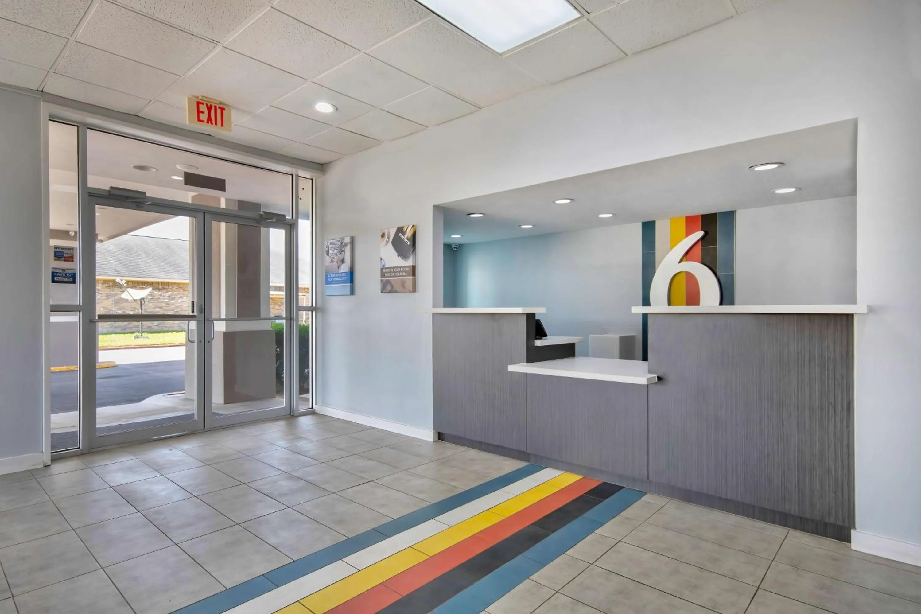 Lobby or reception in Studio 6 Rosenberg TX