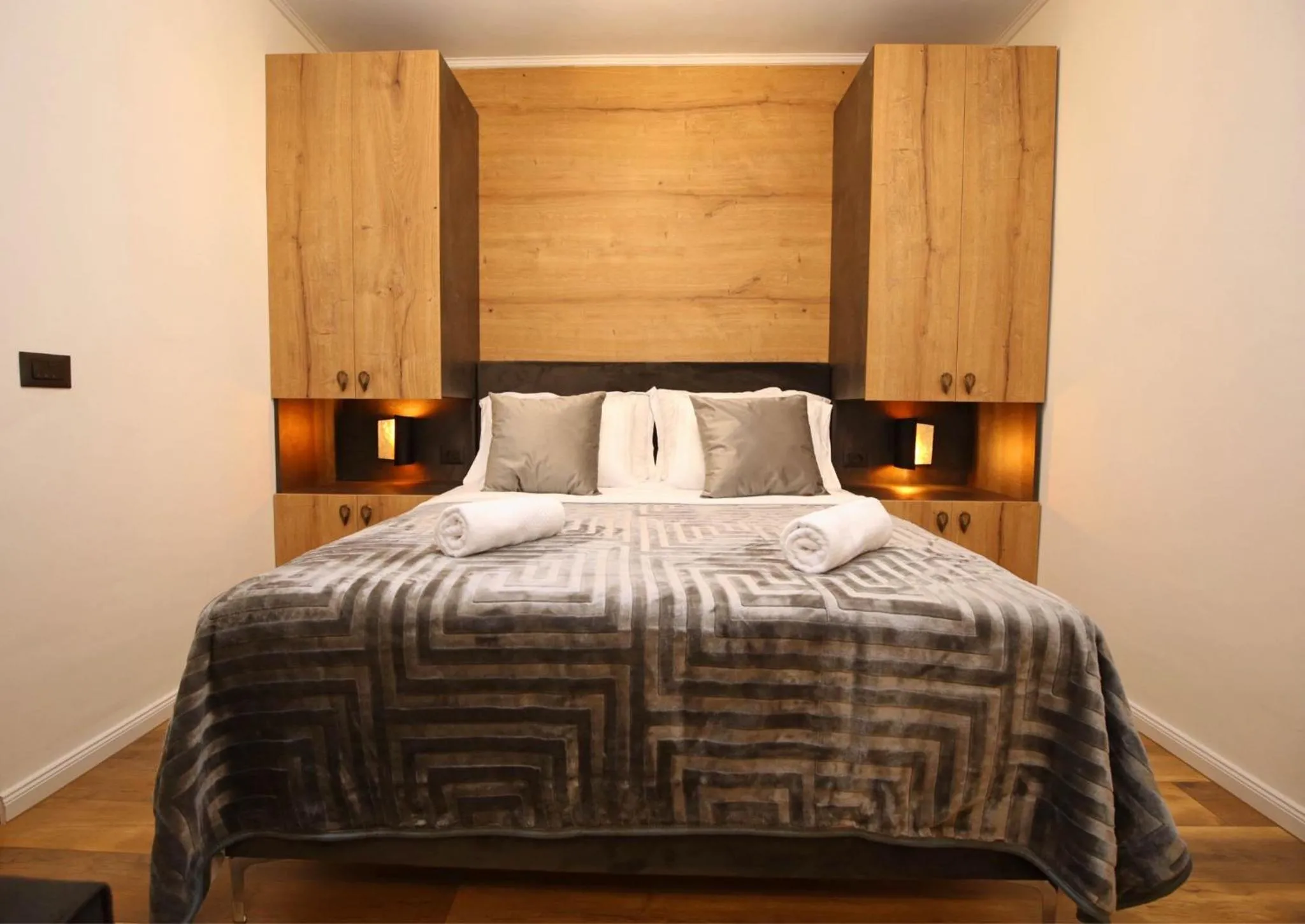 Bed in Apartmani Krka Rooms