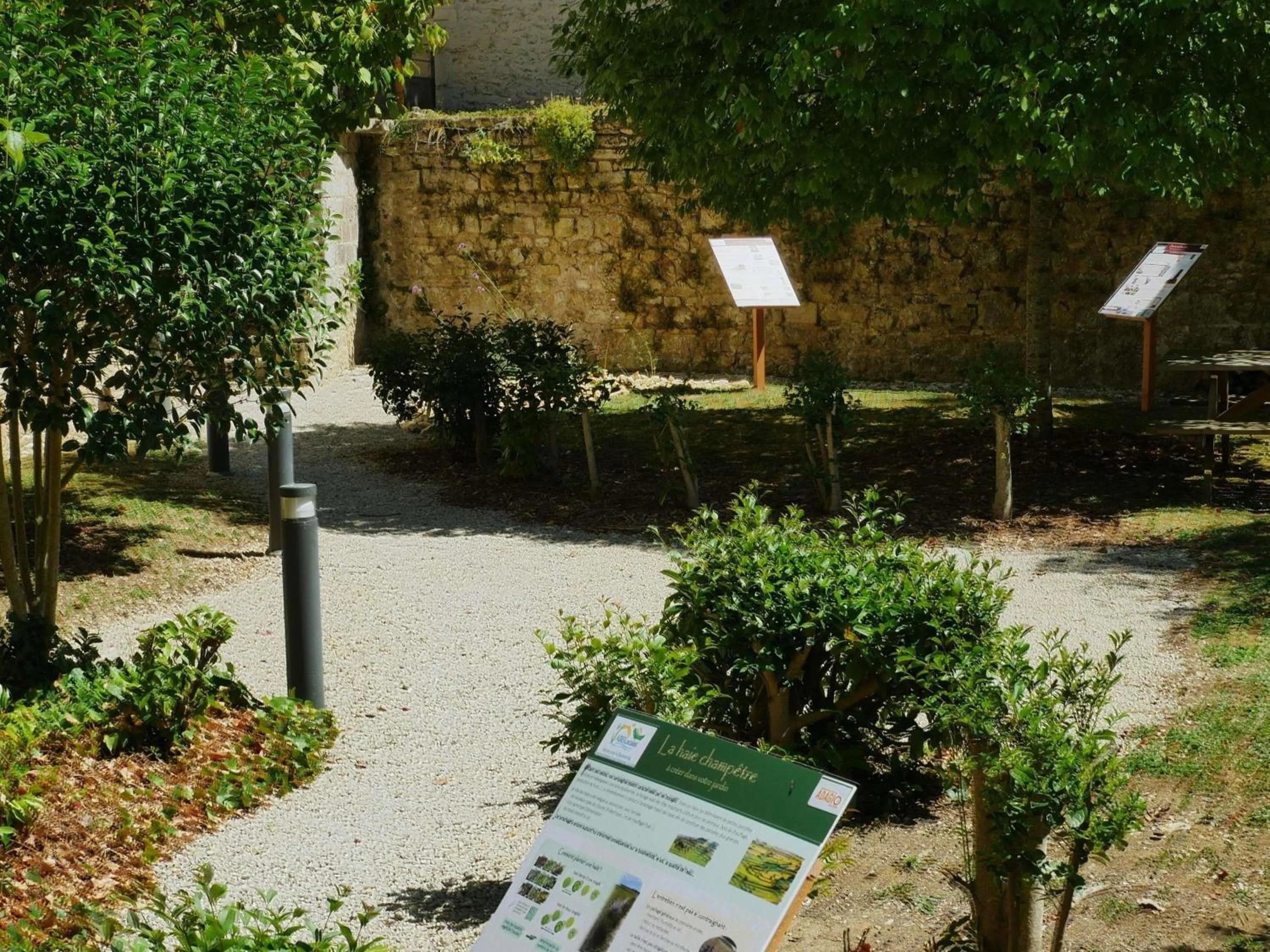 Property building in Aparthotel Adagio Access Poitiers