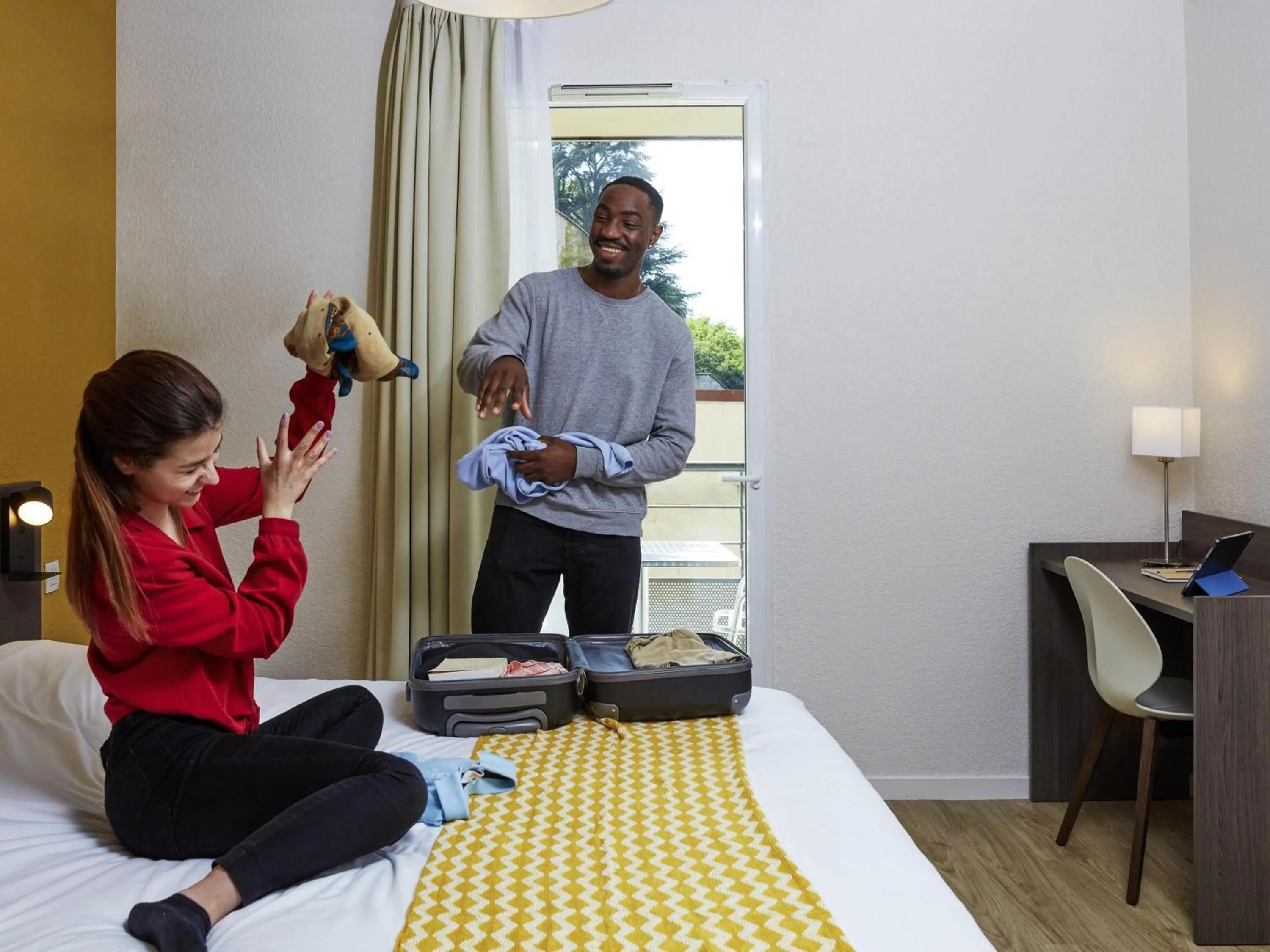 Bedroom, Bed in Aparthotel Adagio Access Poitiers