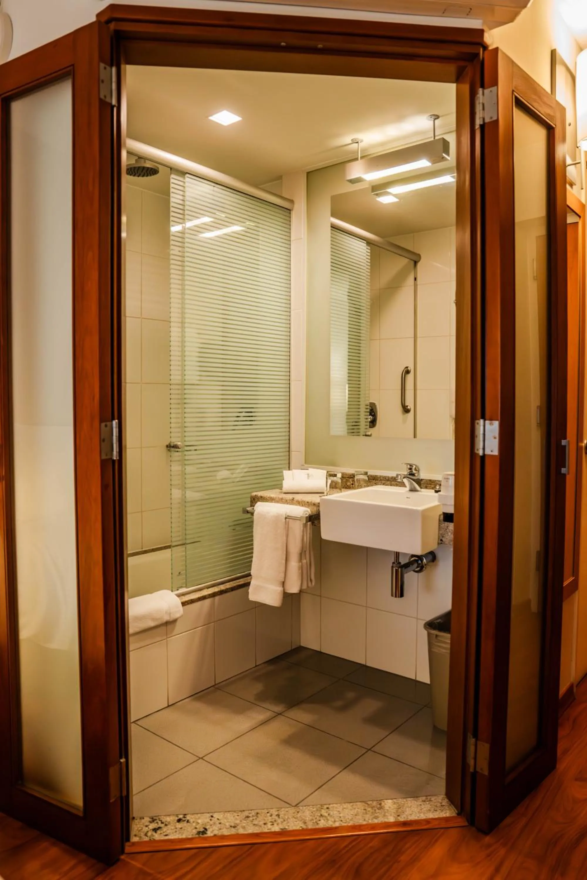 Bathroom in Novotel Lima San Isidro