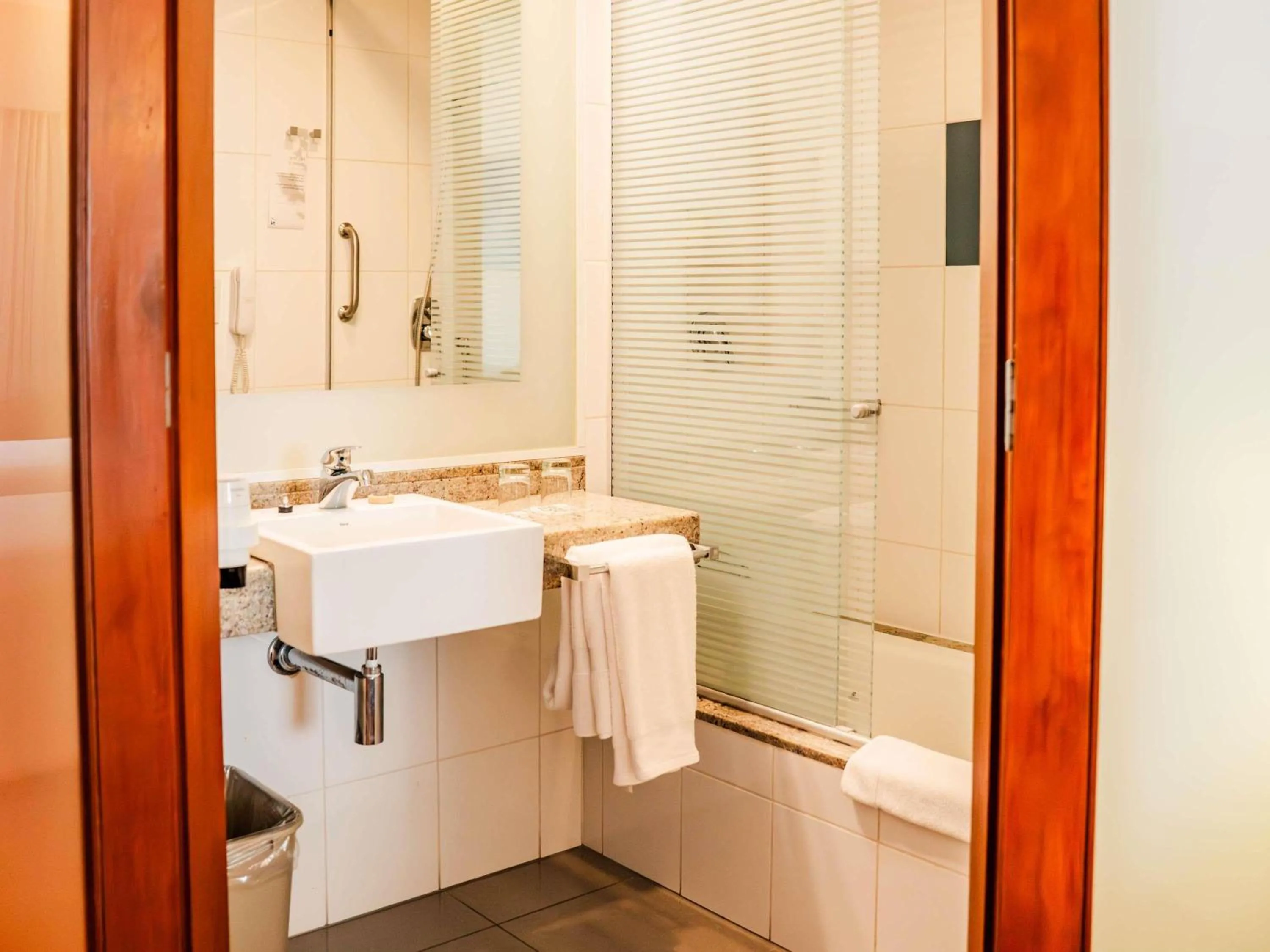 Bedroom in Novotel Lima San Isidro