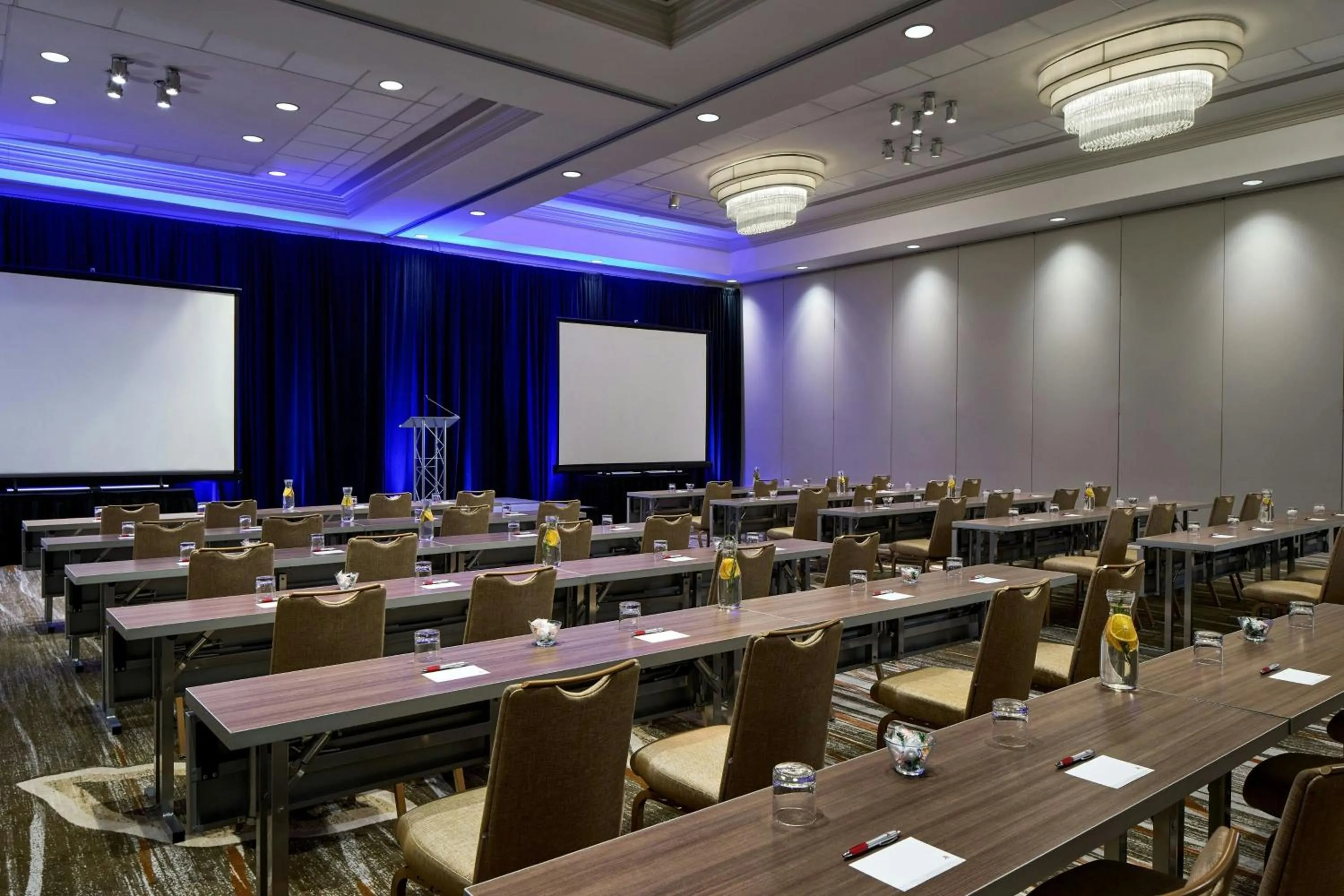 Meeting/conference room in Gaithersburg Marriott Washingtonian Center