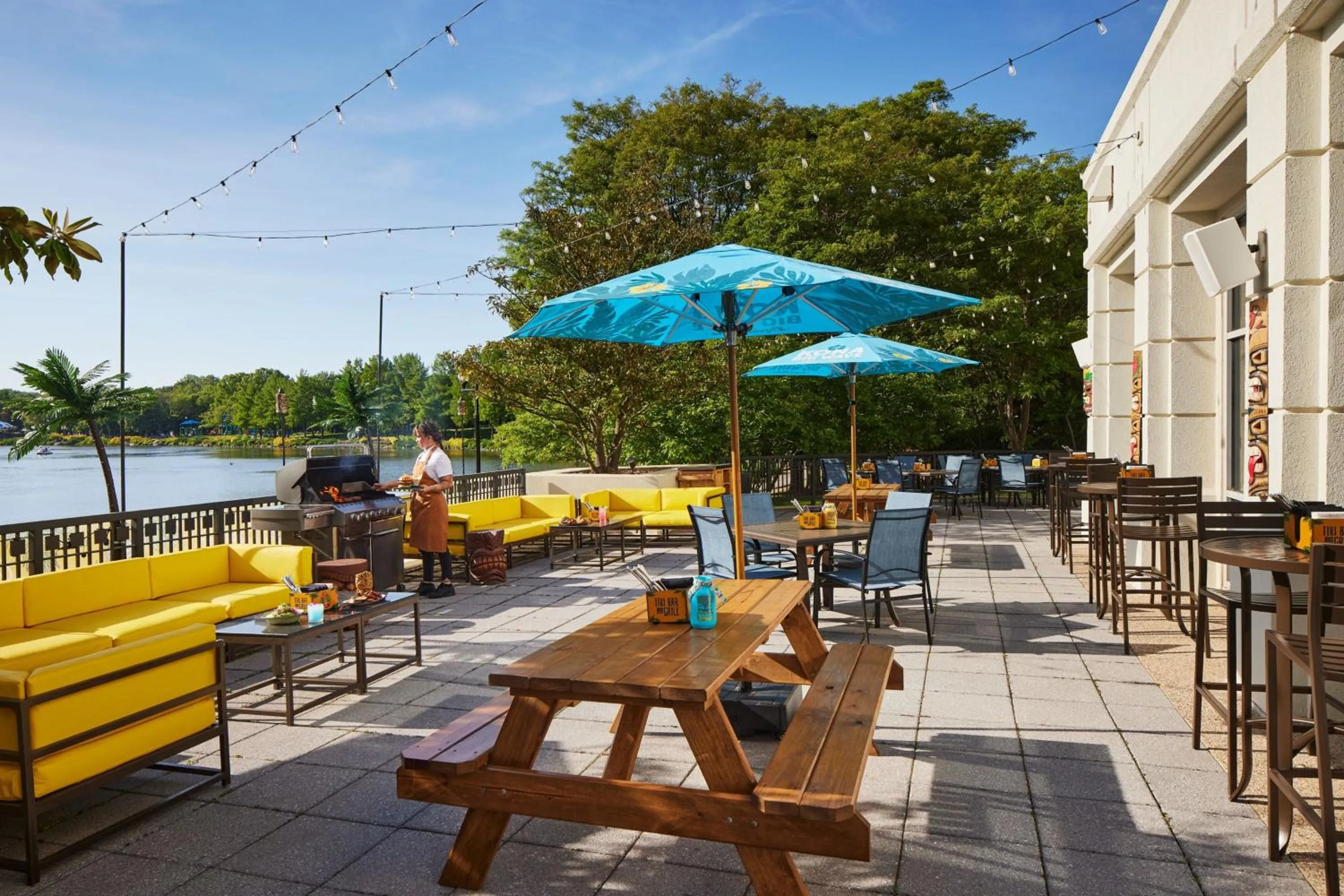 Restaurant/places to eat in Gaithersburg Marriott Washingtonian Center