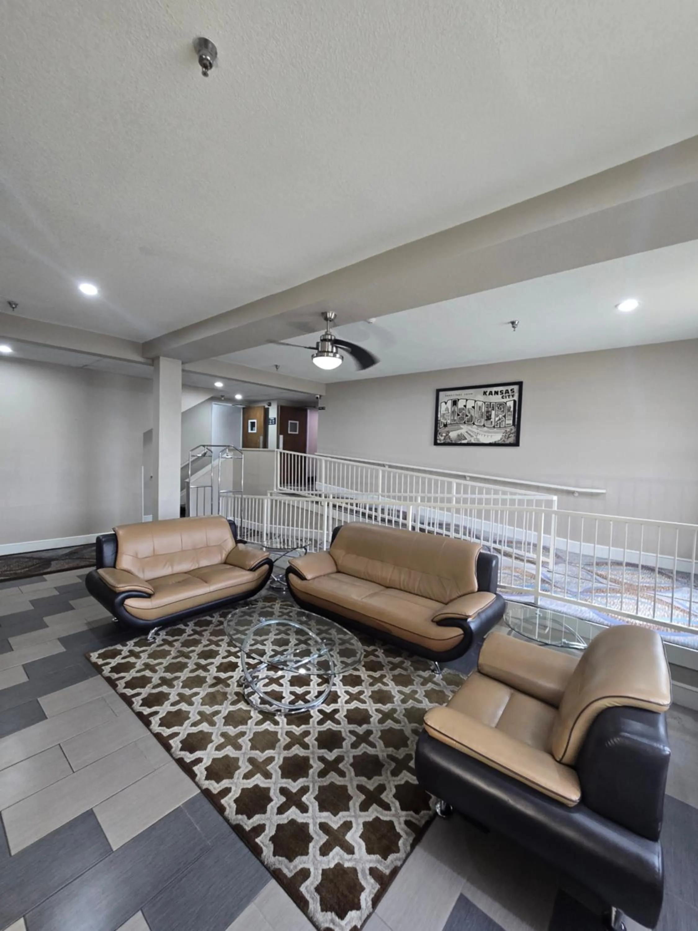 Lobby or reception in Super 8 by Wyndham Kansas City