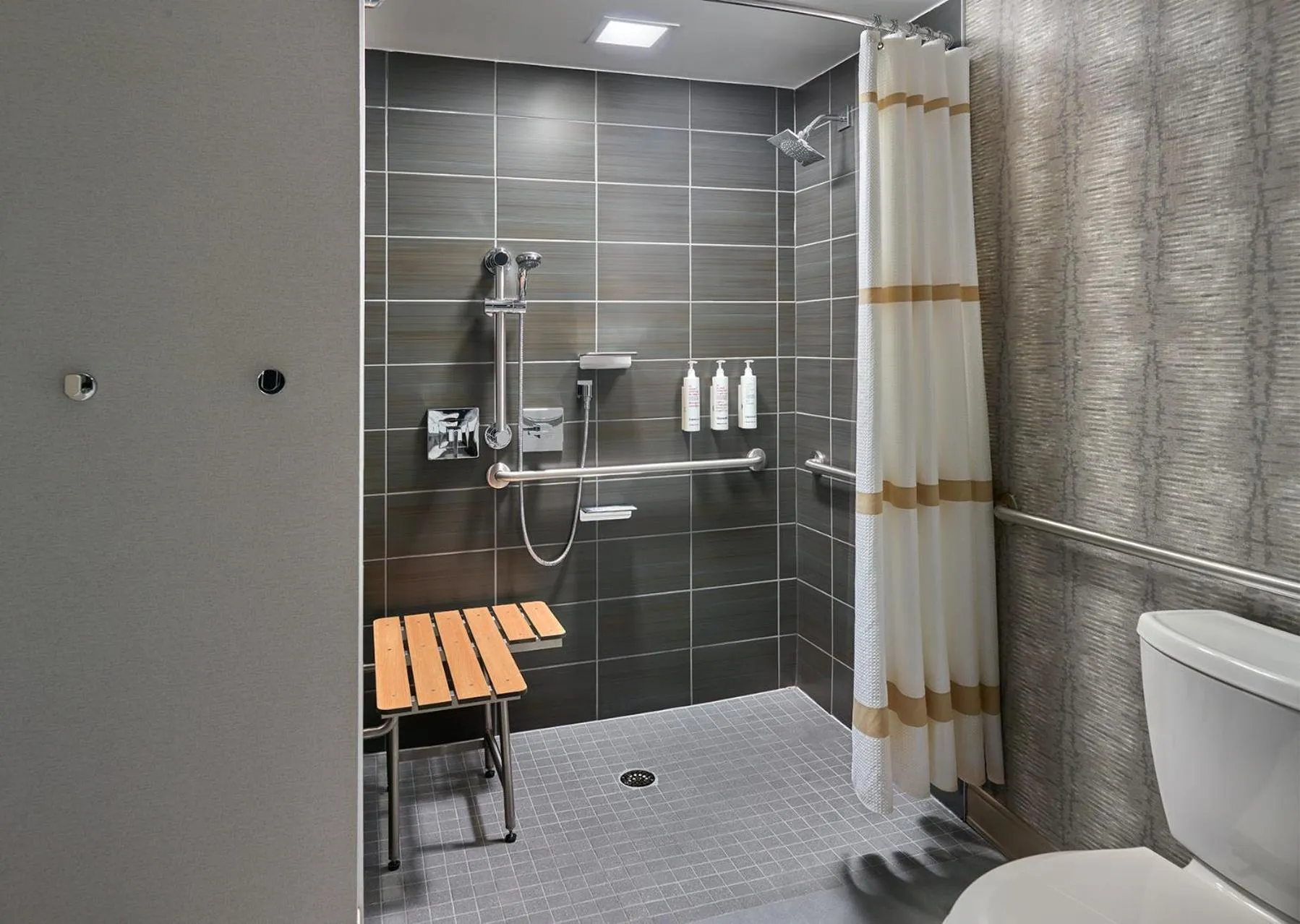 Bathroom in Chattanooga Marriott Downtown