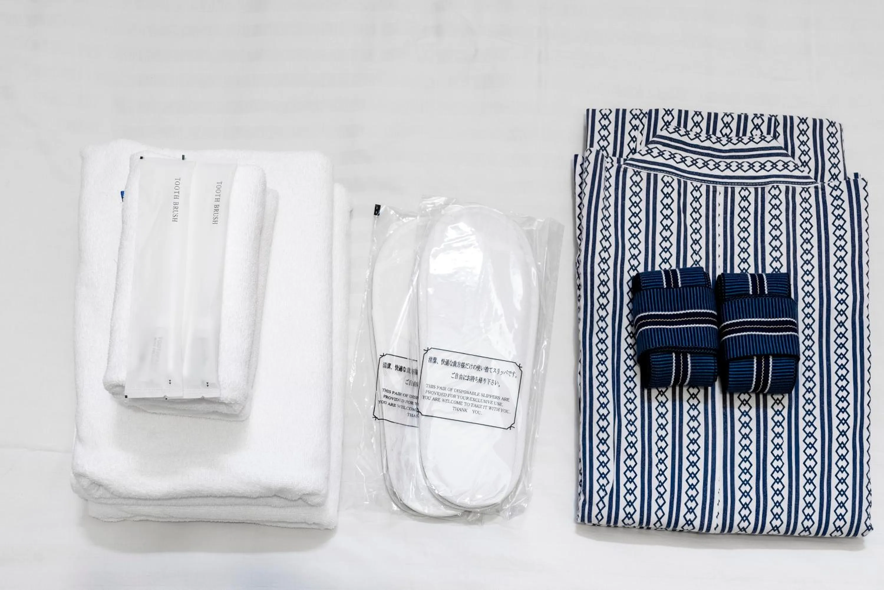 Photo of the whole room in ETAVIA Yufuin Kinrinko