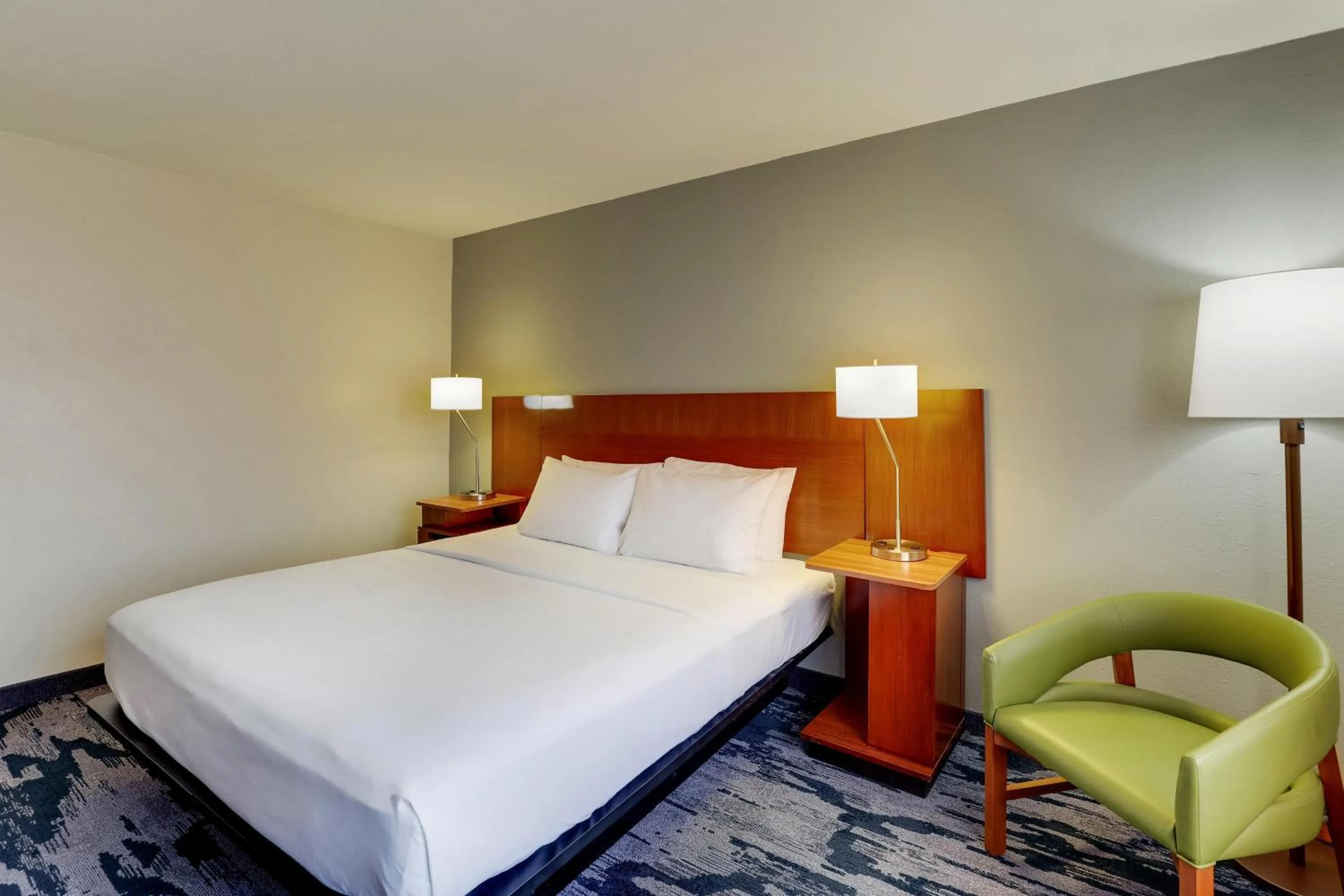 Bedroom in Las Colinas Inn Irving, SureStay Collection by Best Western