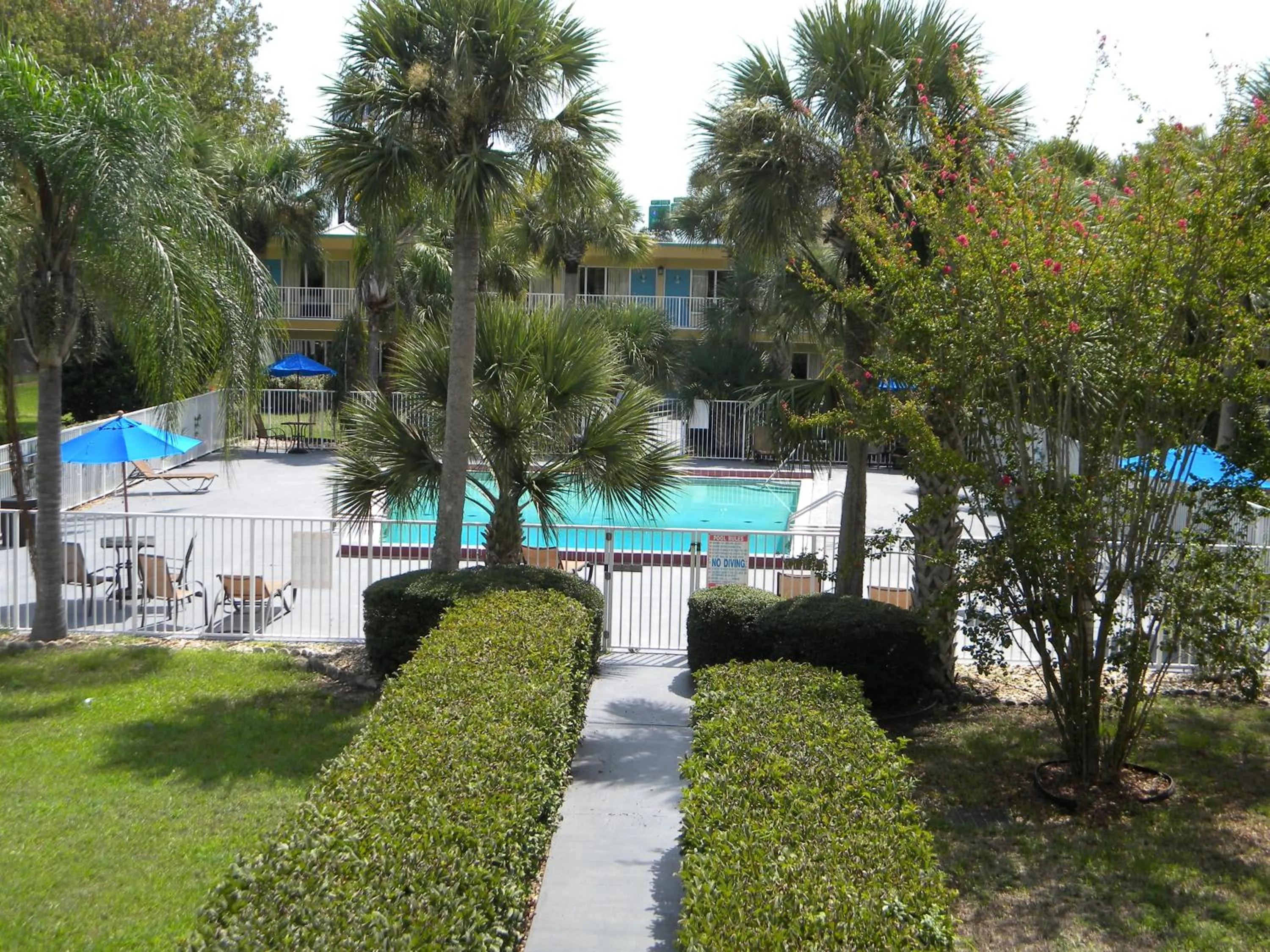 Day in Days Inn by Wyndham Daytona Beach Speedway