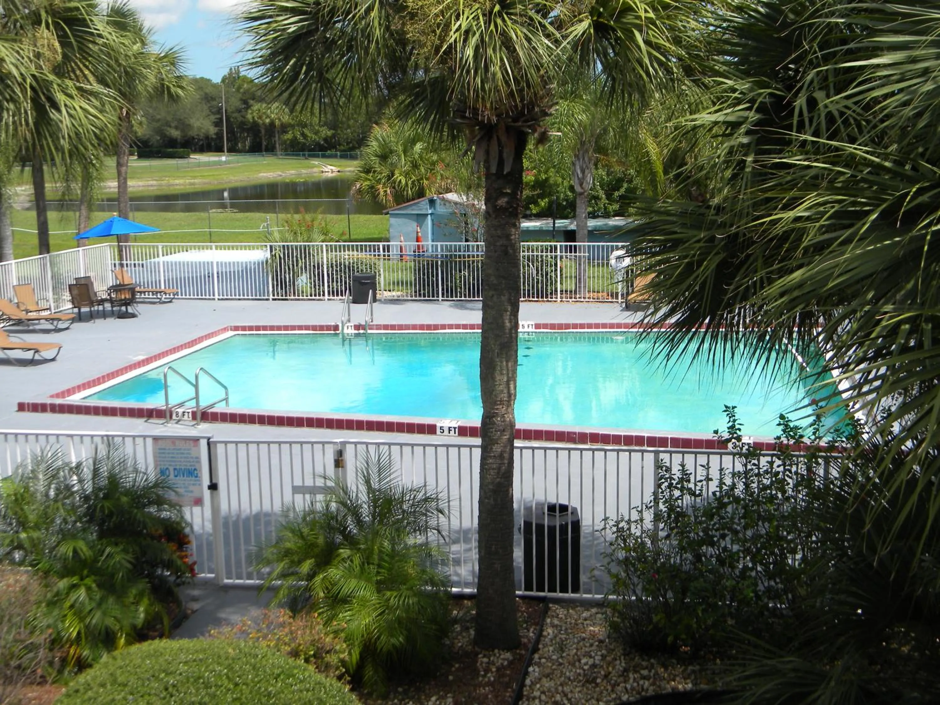 Day in Days Inn by Wyndham Daytona Beach Speedway