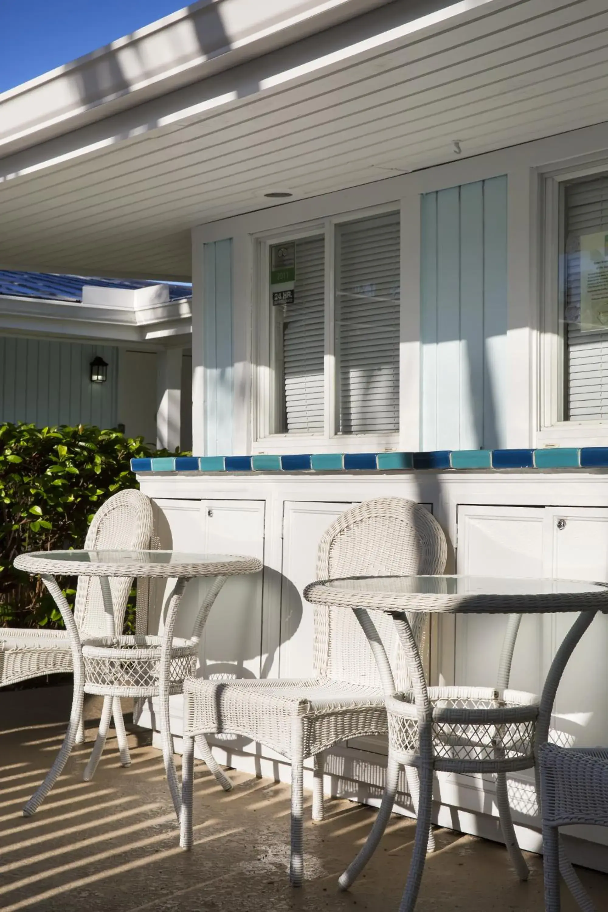 Facade/entrance in Southwinds Motel Facade/entrance in Southwinds Motel