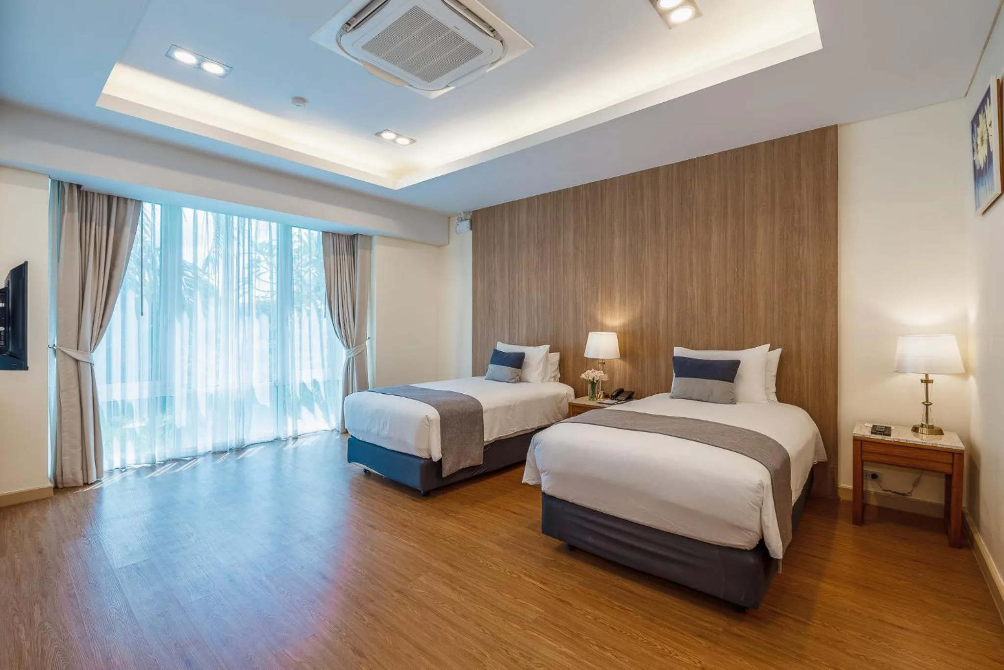 Bedroom, Bed in Splash Beach Resort Phuket Family-Friendly Water Park Resort Near Phuket Airport