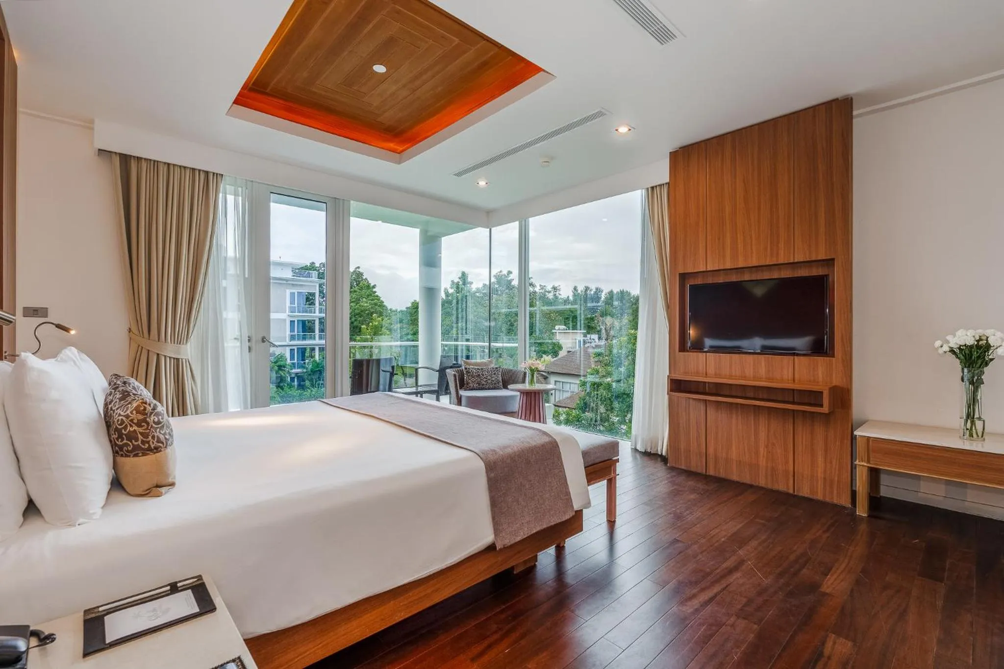 Bedroom, Bed in Splash Beach Resort Phuket Family-Friendly Water Park Resort Near Phuket Airport