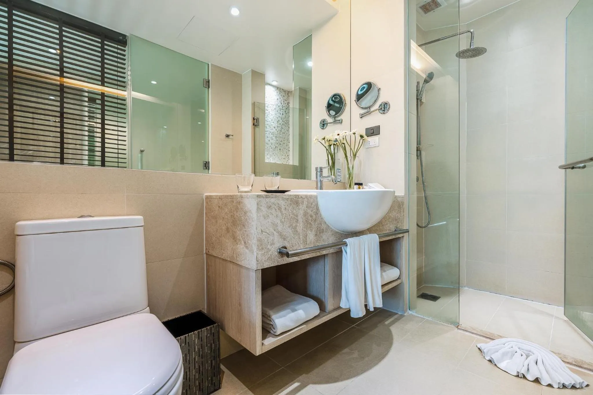 Toilet in Splash Beach Resort Phuket Family-Friendly Water Park Resort Near Phuket Airport