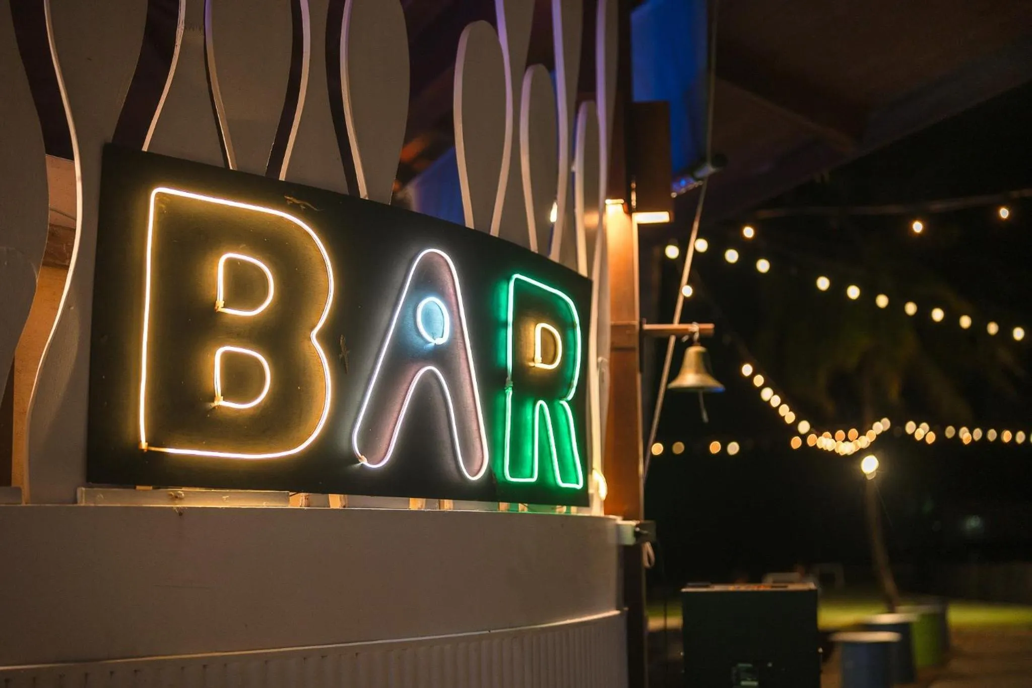 Restaurant/places to eat in Splash Beach Resort Phuket, Family-Friendly Beachfront Water Park Resort