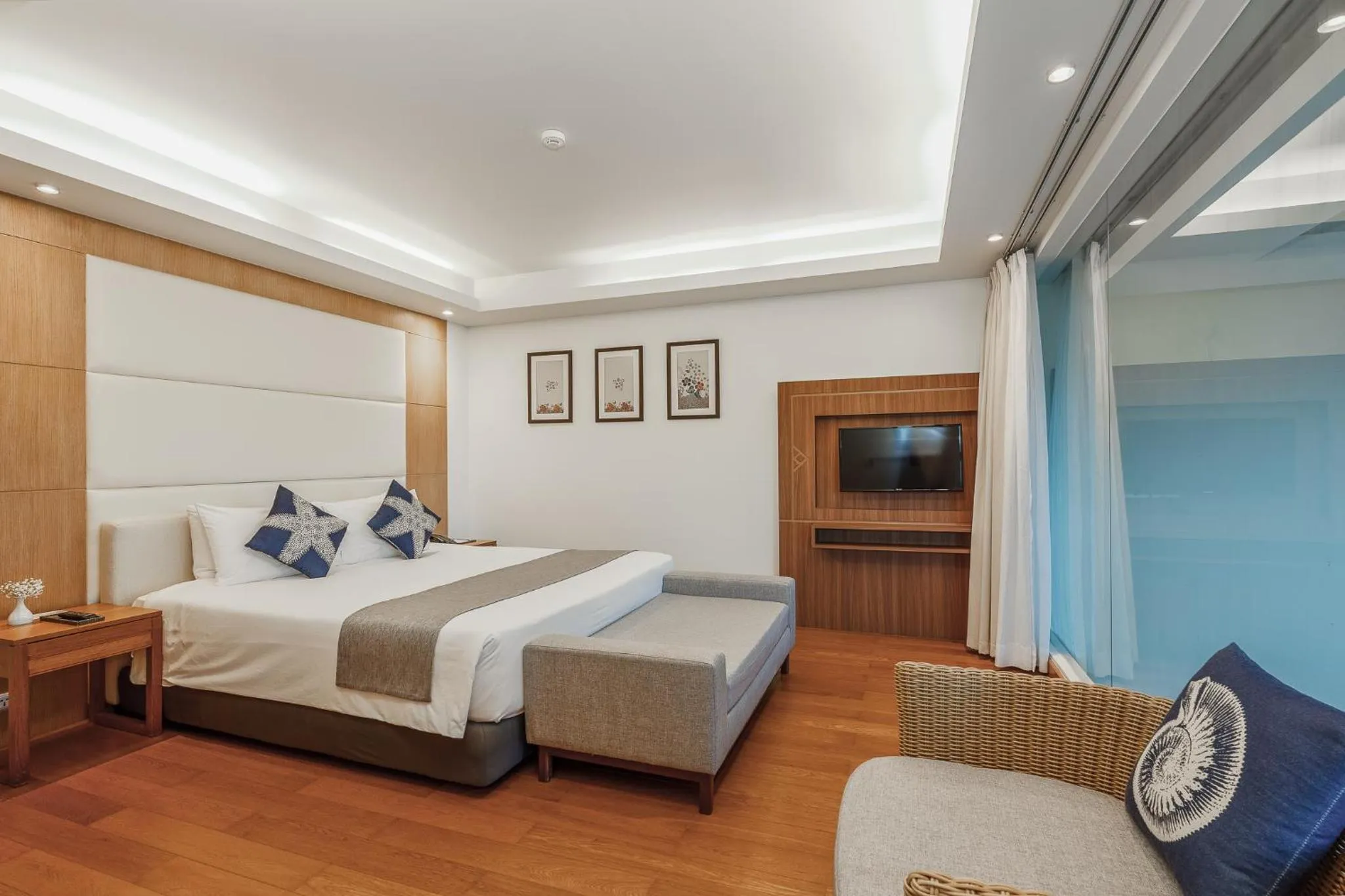 Bedroom, Bed in Splash Beach Resort Phuket Family-Friendly Water Park Resort Near Phuket Airport