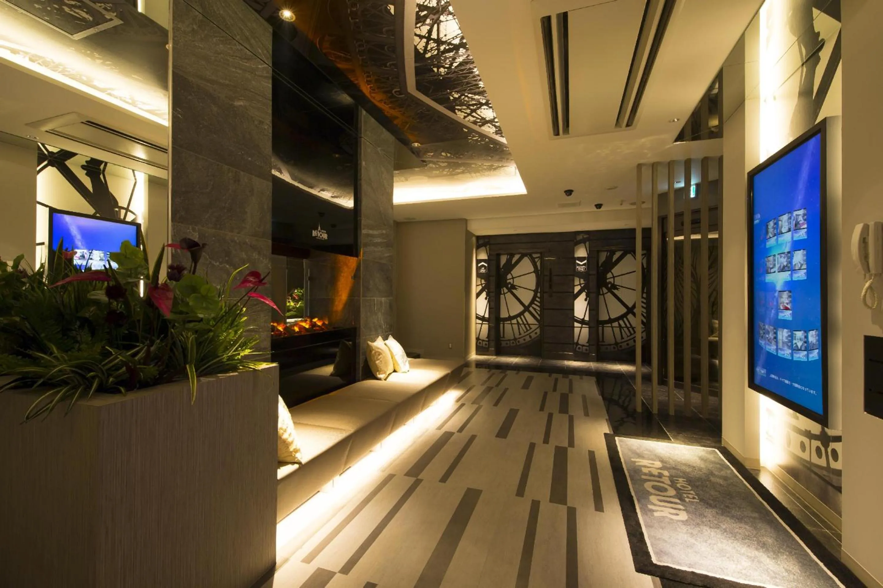 Lobby or reception in ルトゥール難波 RetourNANBA 男塾ホテルグループ