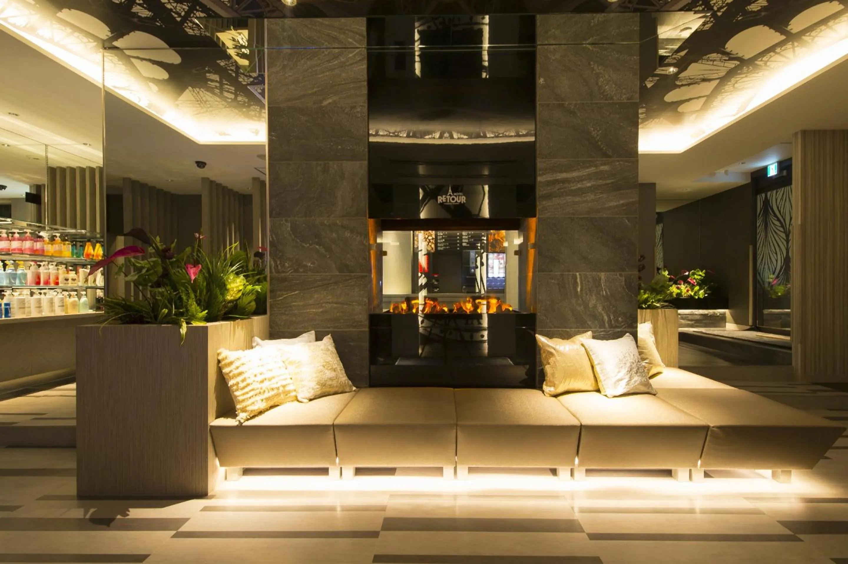 Lobby or reception in ルトゥール難波 RetourNANBA 男塾ホテルグループ