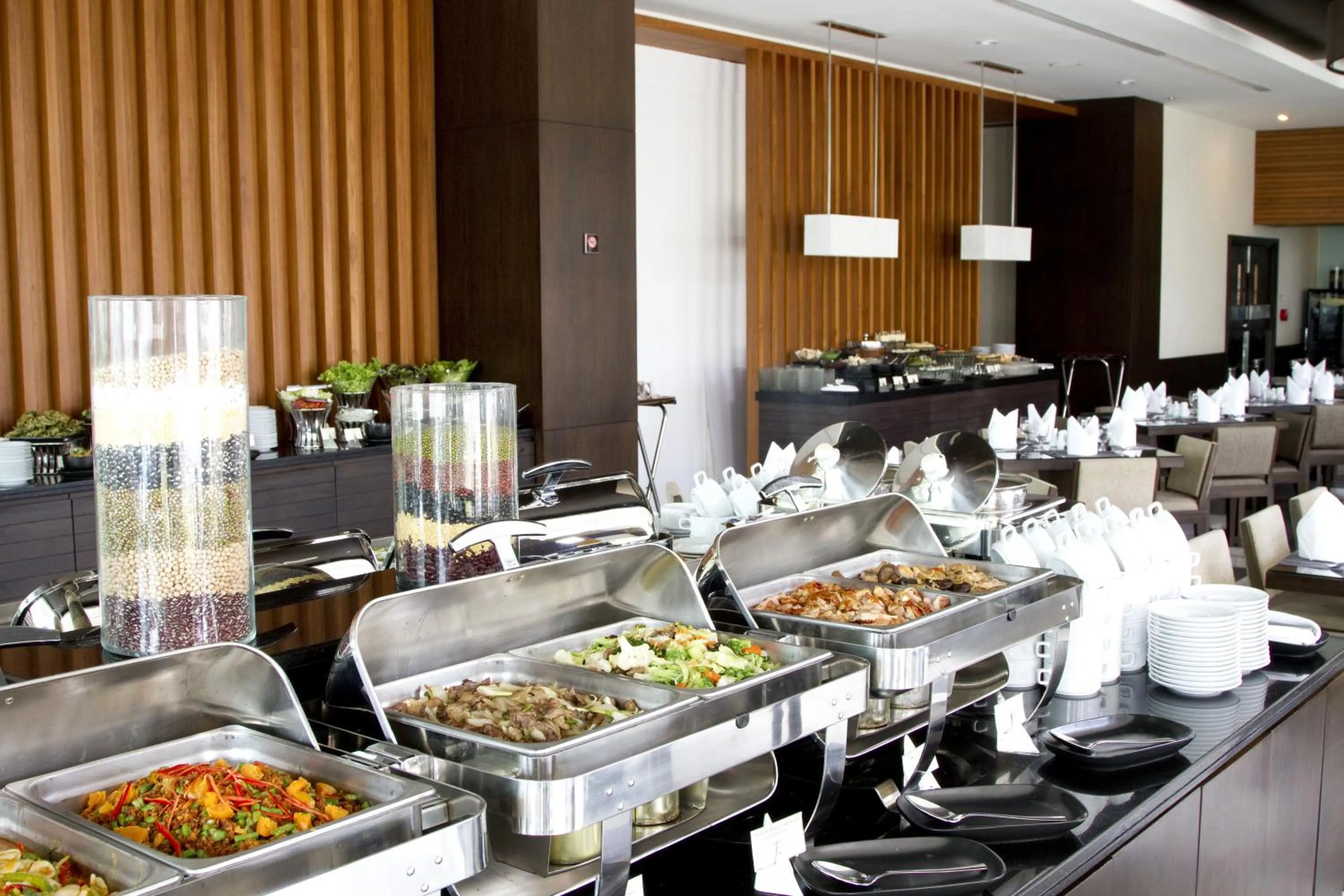 Restaurant/places to eat in Kantary Hotel Ayutthaya