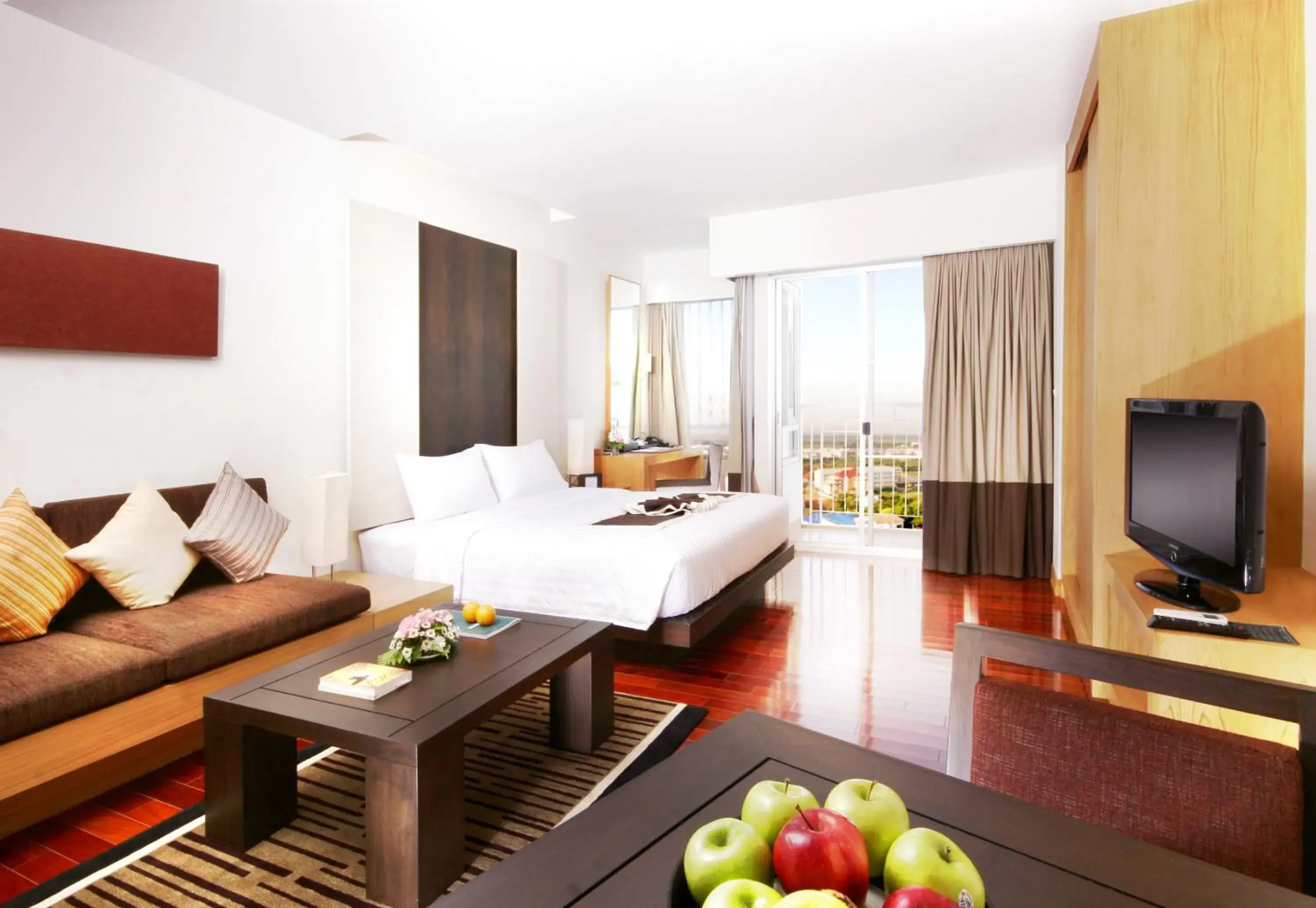 Photo of the whole room, Bed in Kantary Hotel Ayutthaya Photo of the whole room, Bed in Kantary Hotel Ayutthaya