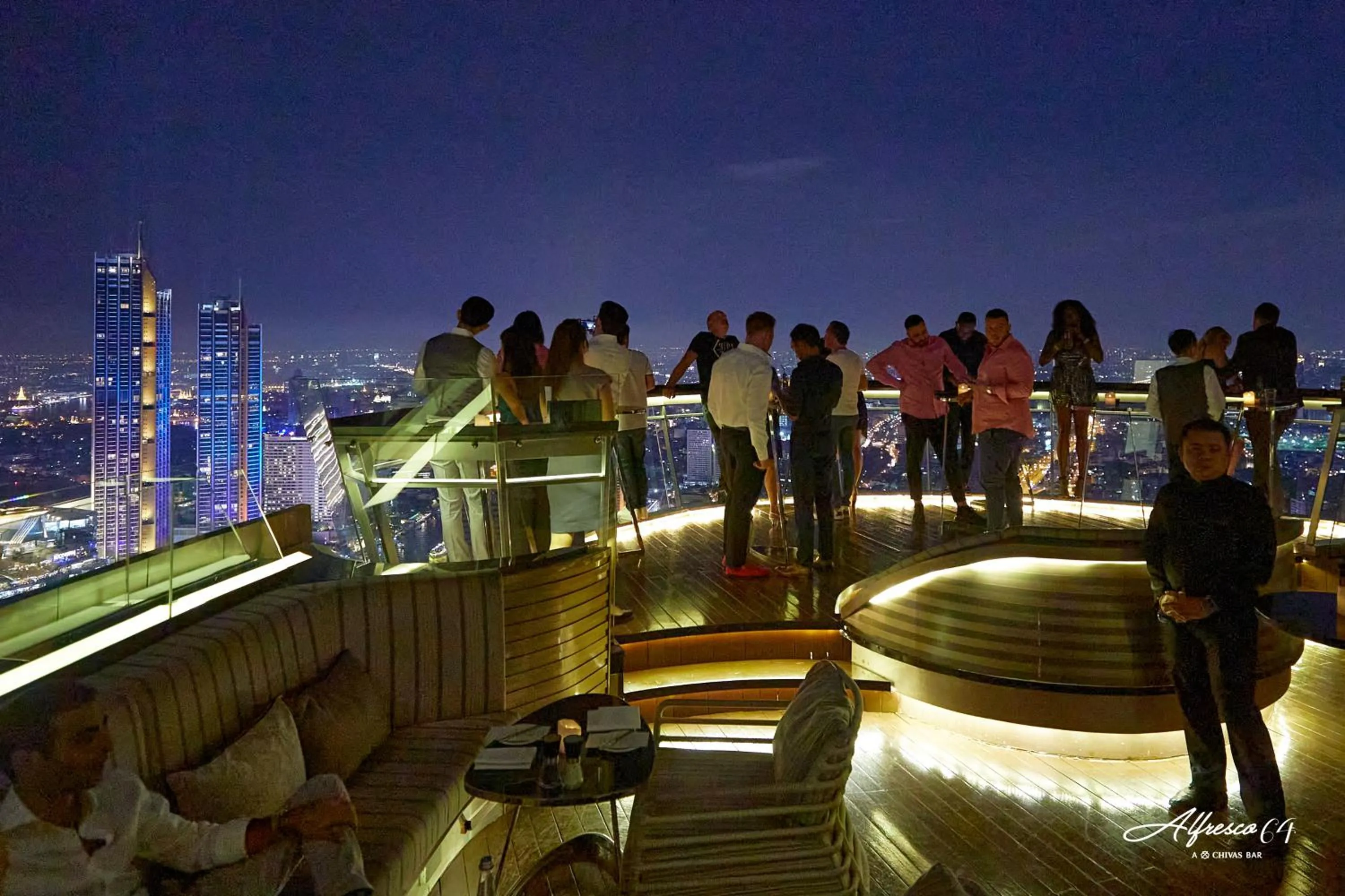 Restaurant/places to eat in Tower Club at lebua