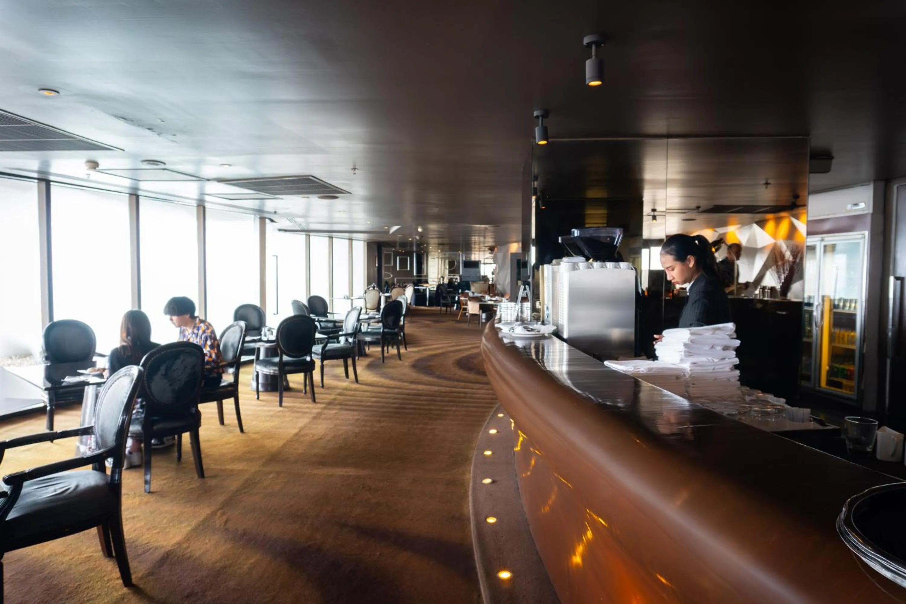 Lounge or bar in Tower Club at lebua