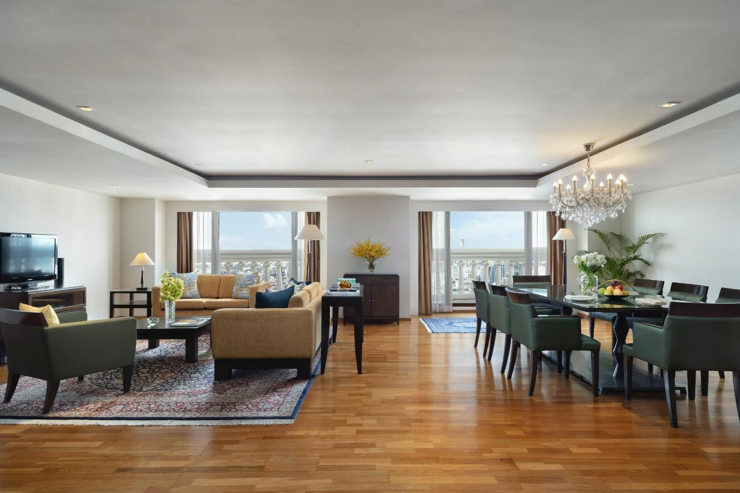 Living room in Tower Club at lebua