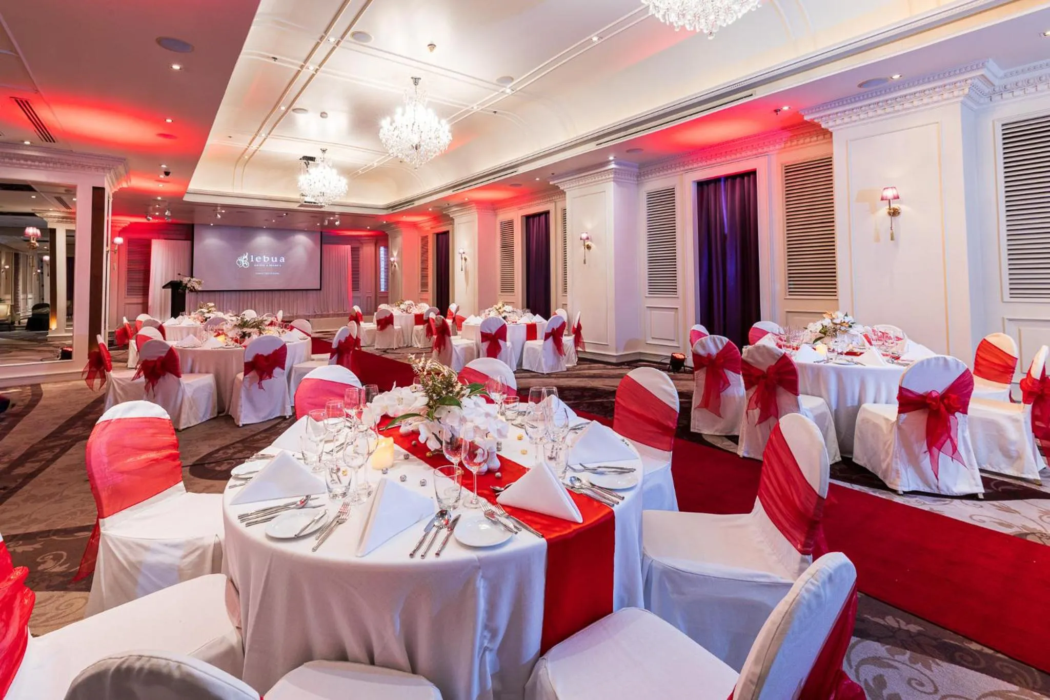 Meeting/conference room in Tower Club at lebua