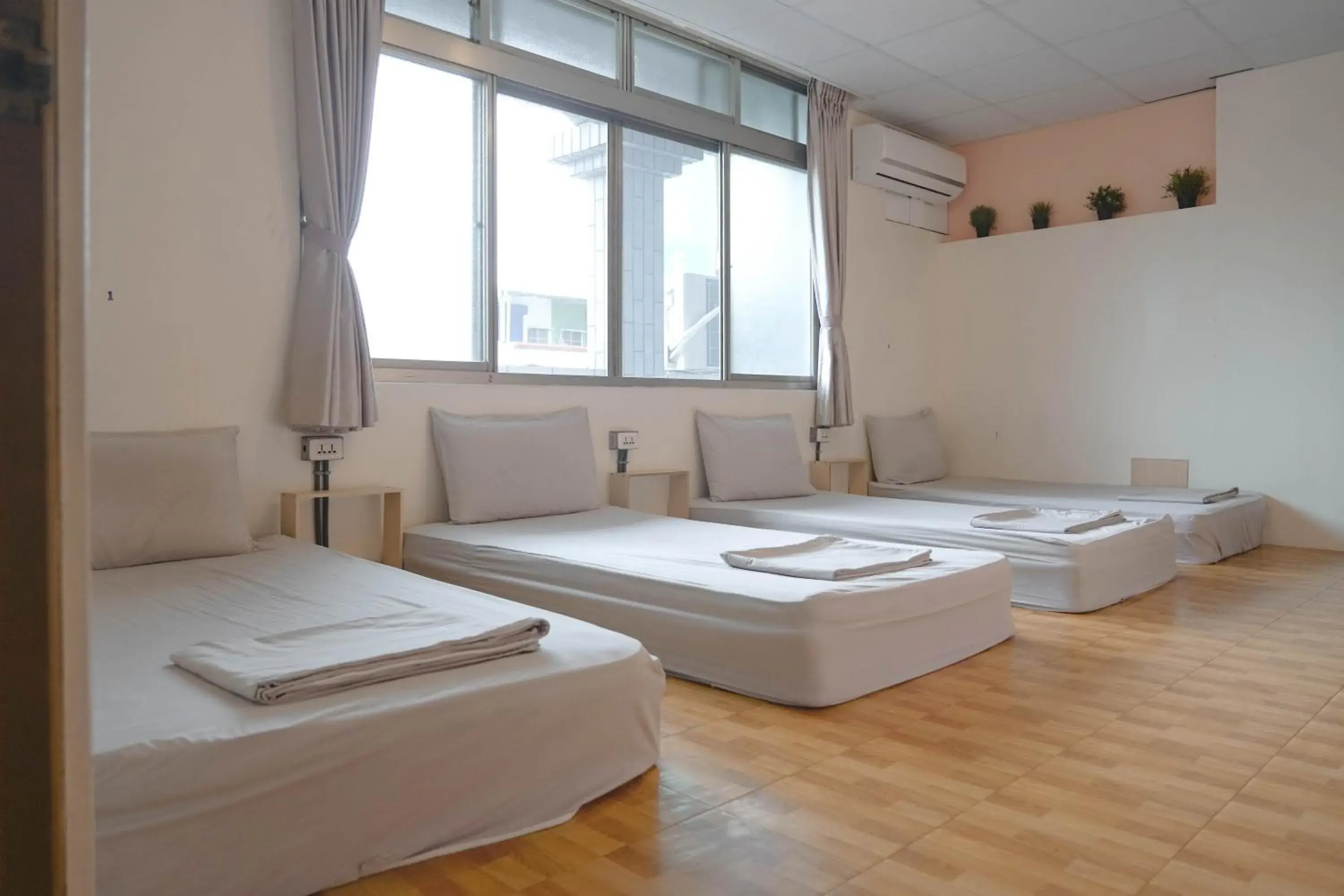 Bed in Dulan The Travel Bug Bistro Inn Bed in Dulan The Travel Bug Bistro Inn