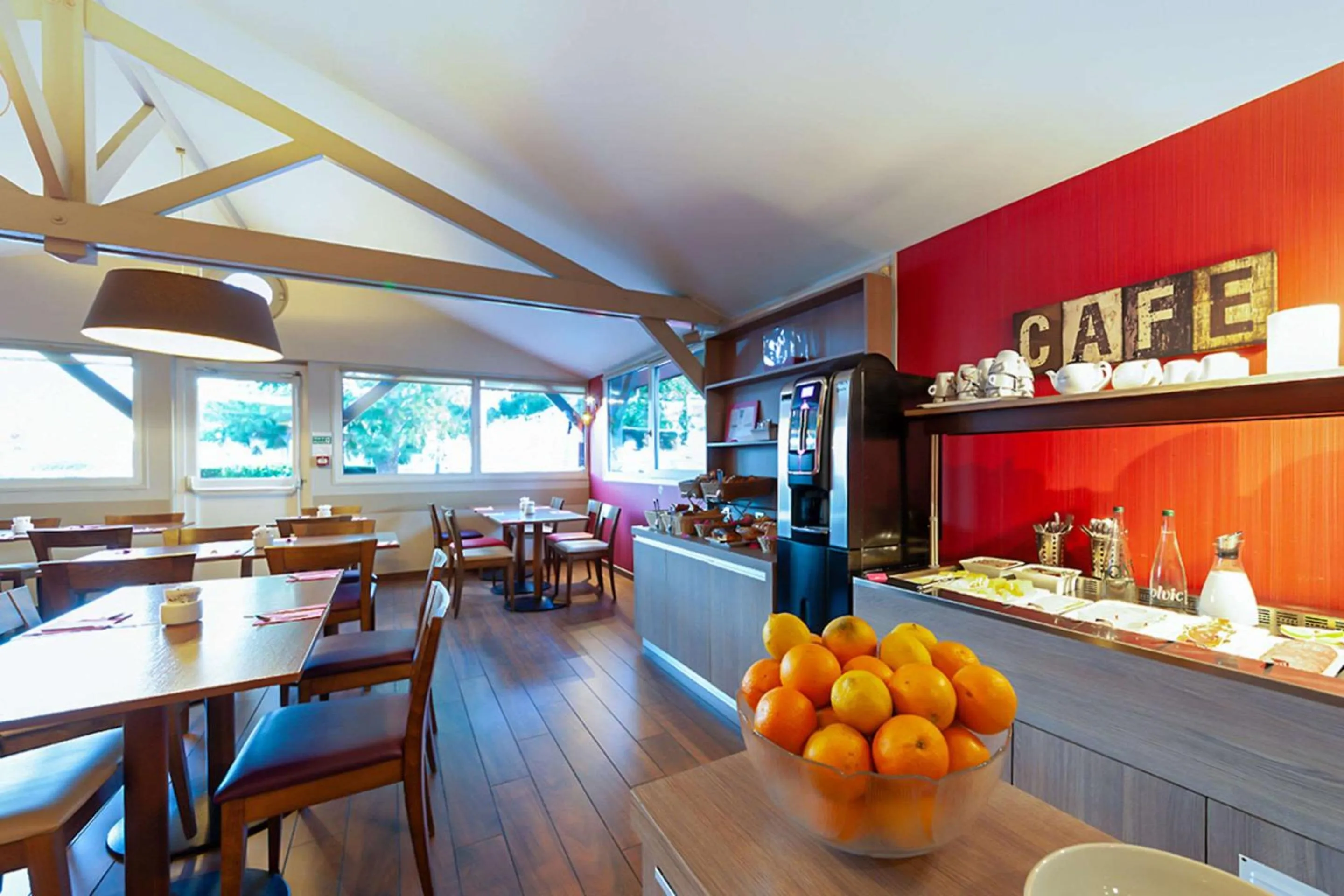 Breakfast in Quality Hotel Clermont Kennedy