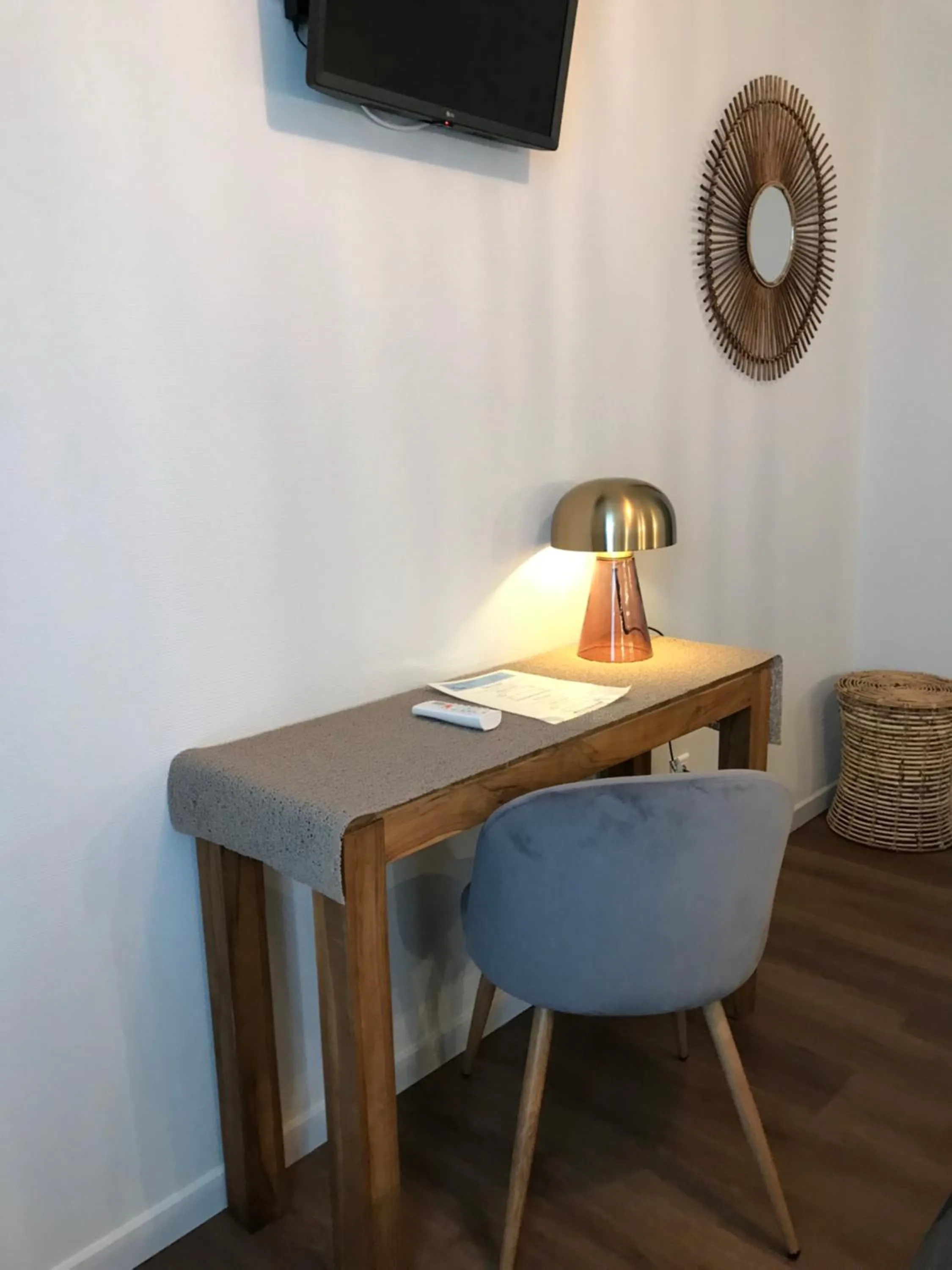 Seating area in Hôtel Saint Philibert