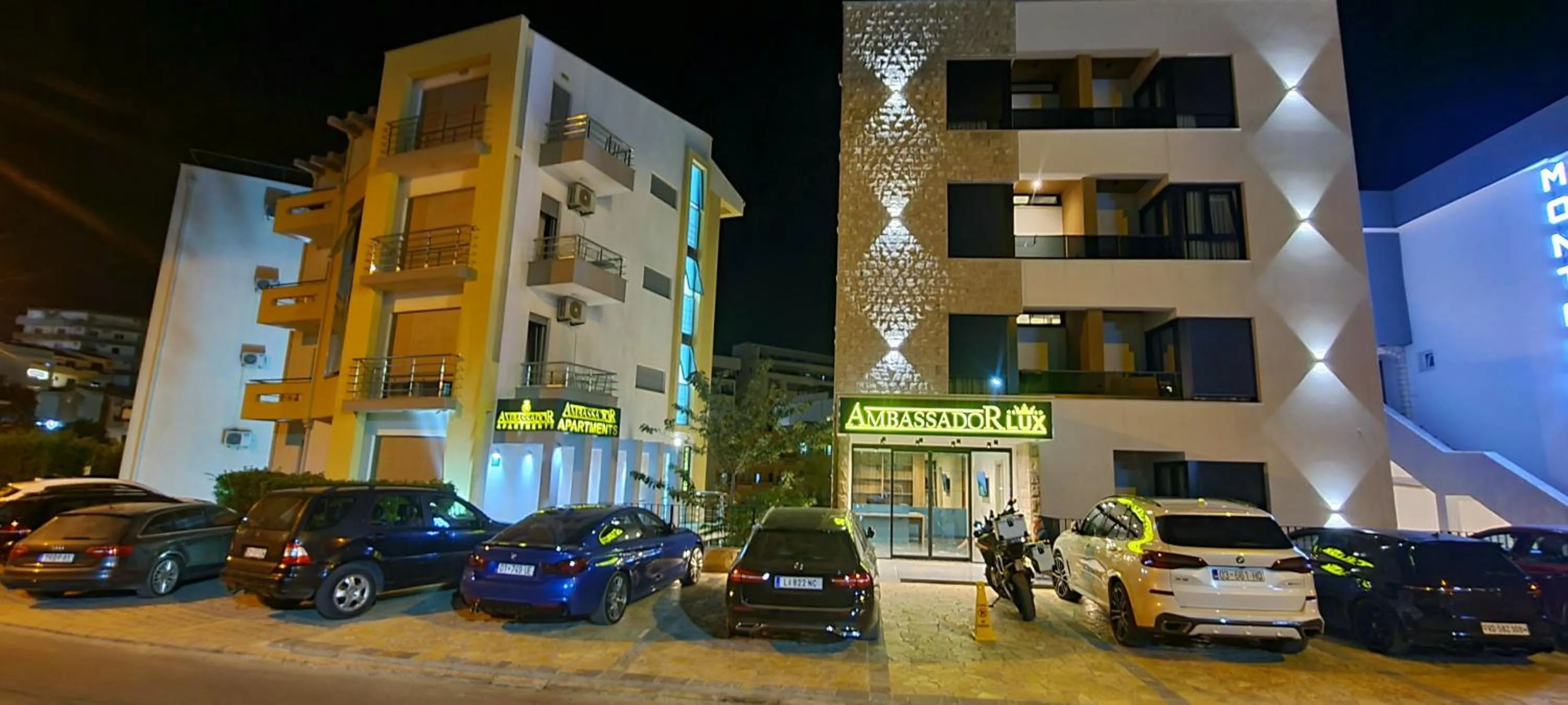 Ambassador & Ambassador Lux Apartments
