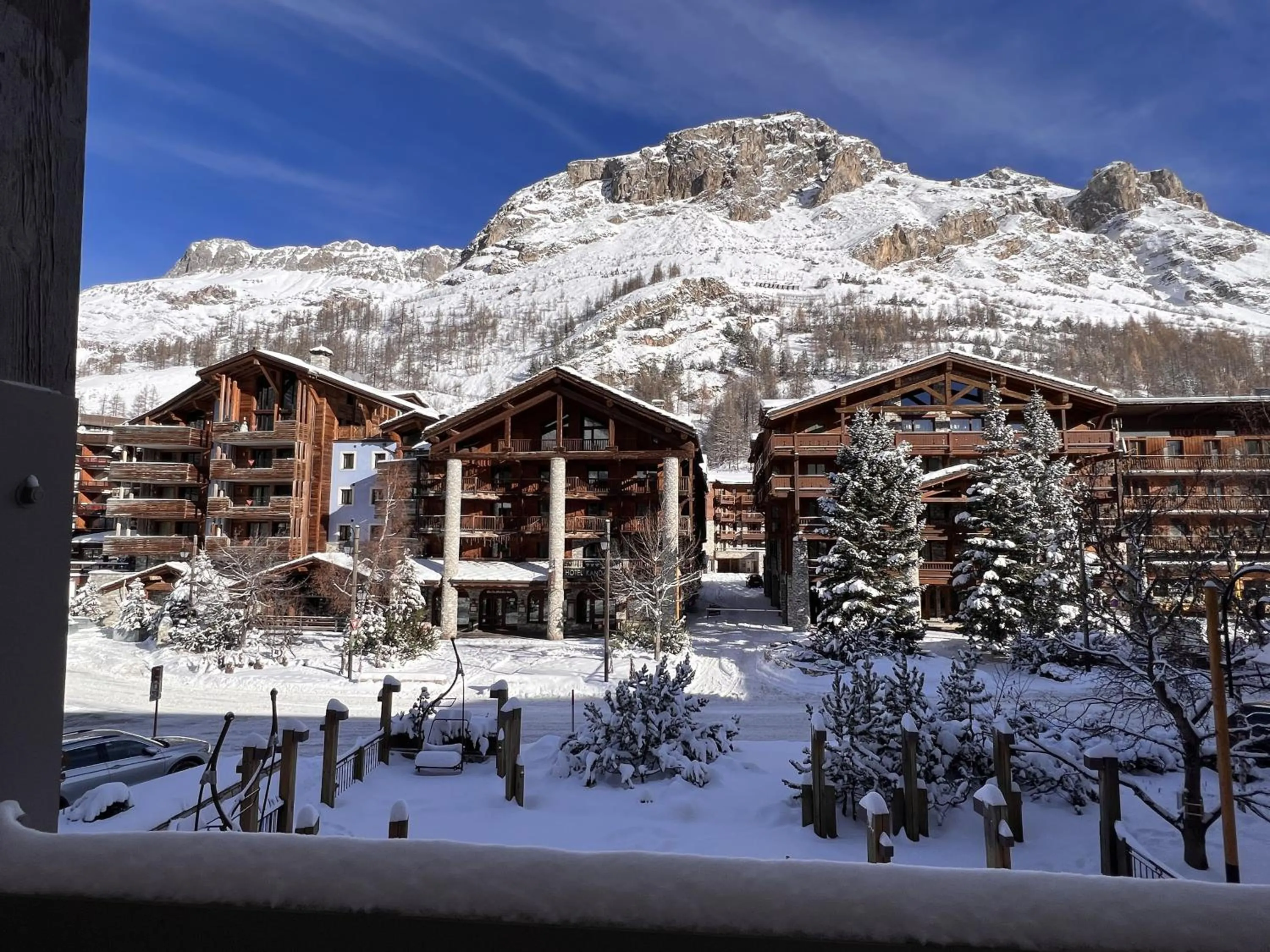 Mountain view in Everest Hotel