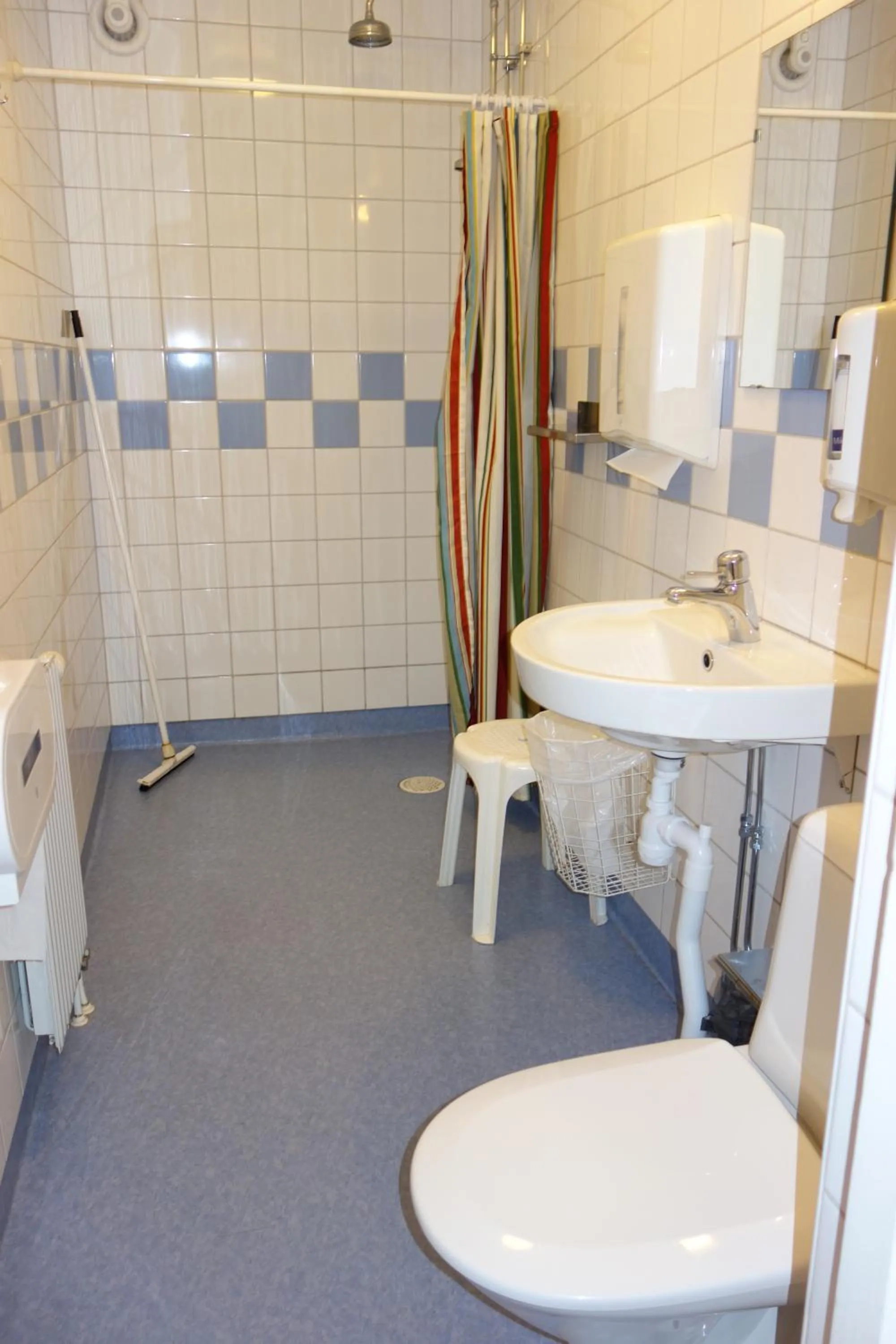 Shower in Vandrarhem Svanen