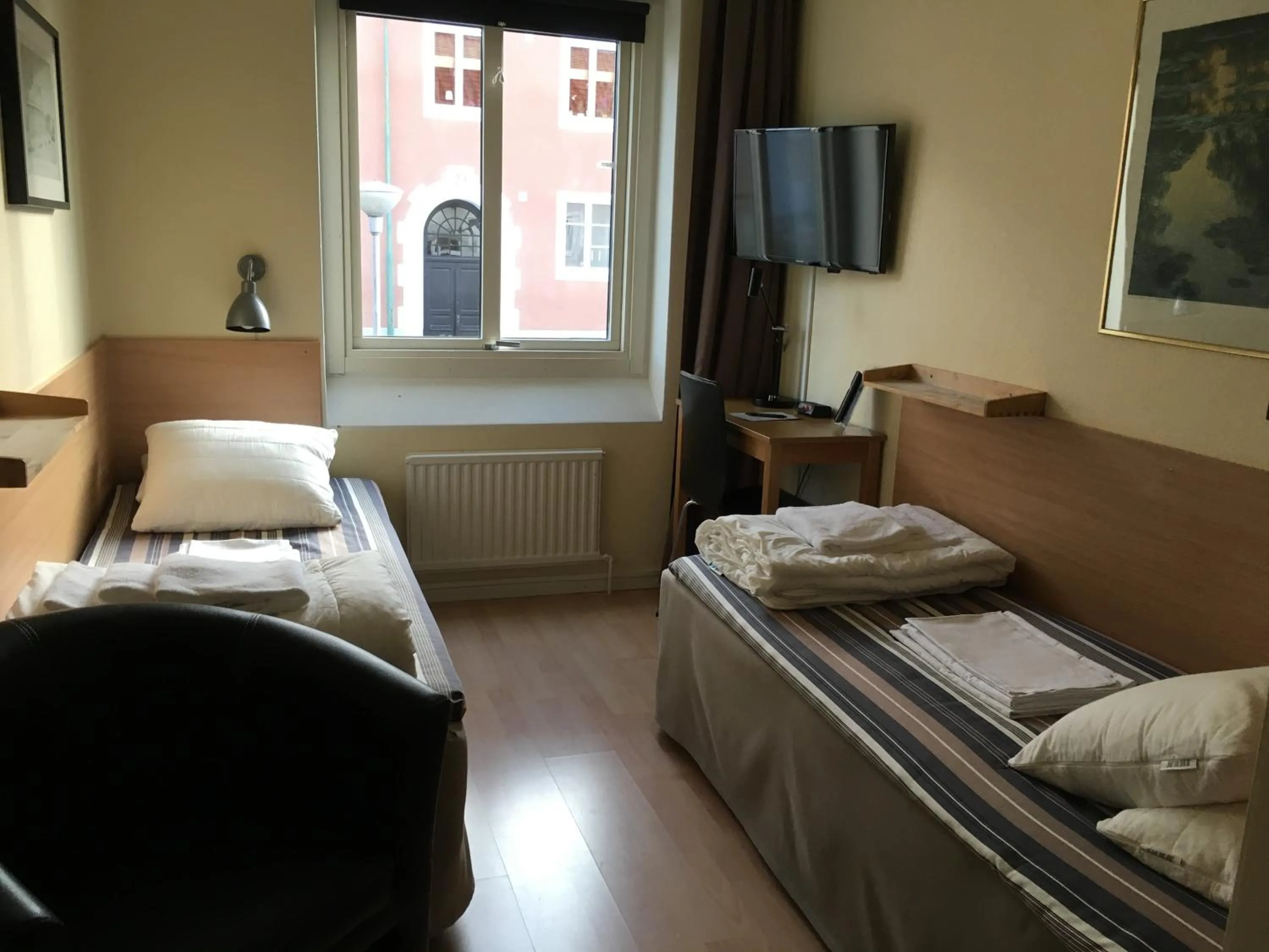 Photo of the whole room, Bed in Vandrarhem Svanen