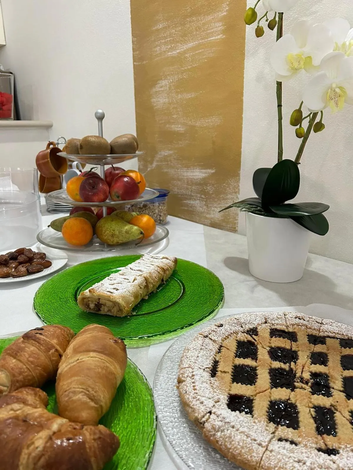 Breakfast in Olimpo B&B