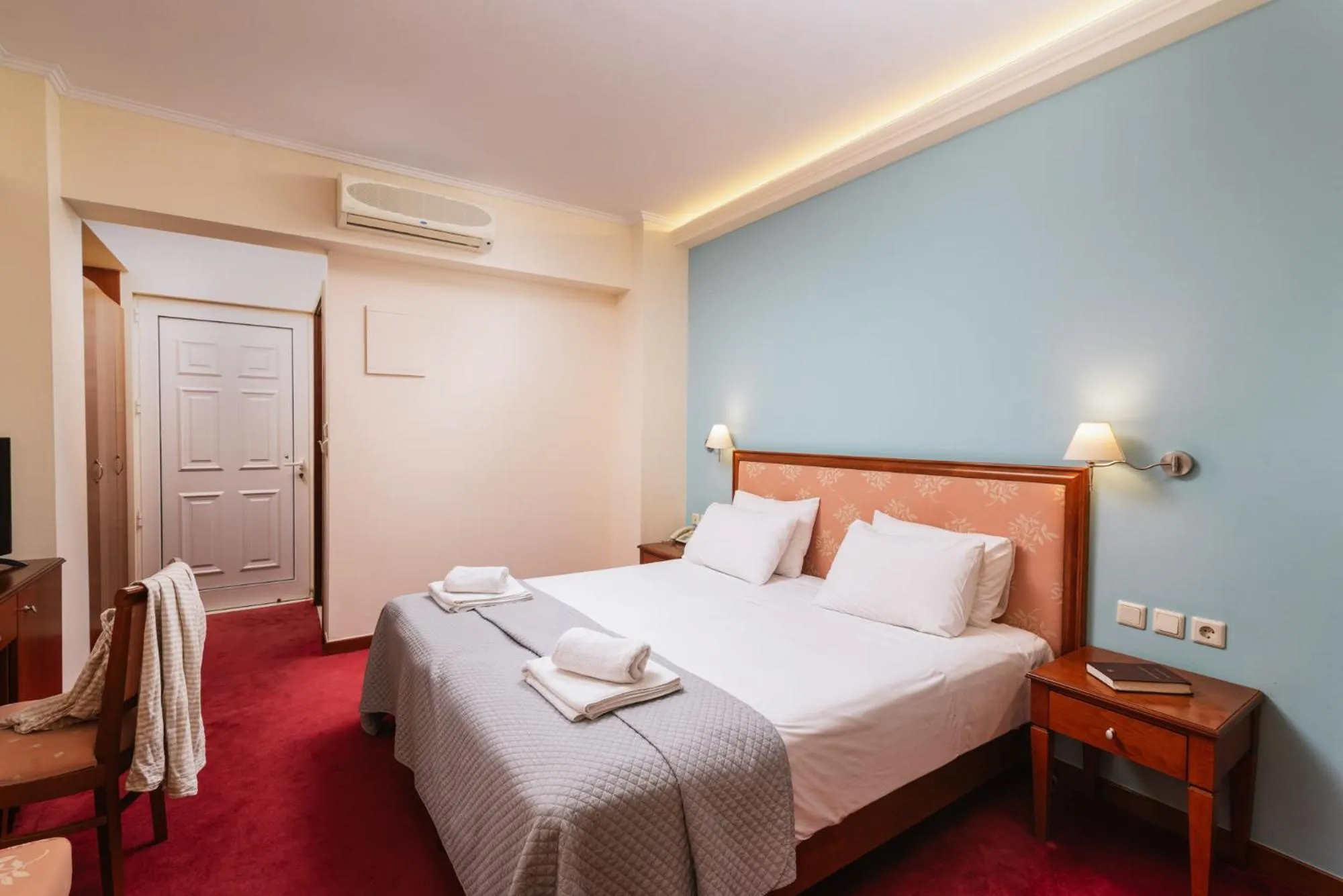 Bed in Porto Plakias & Spa