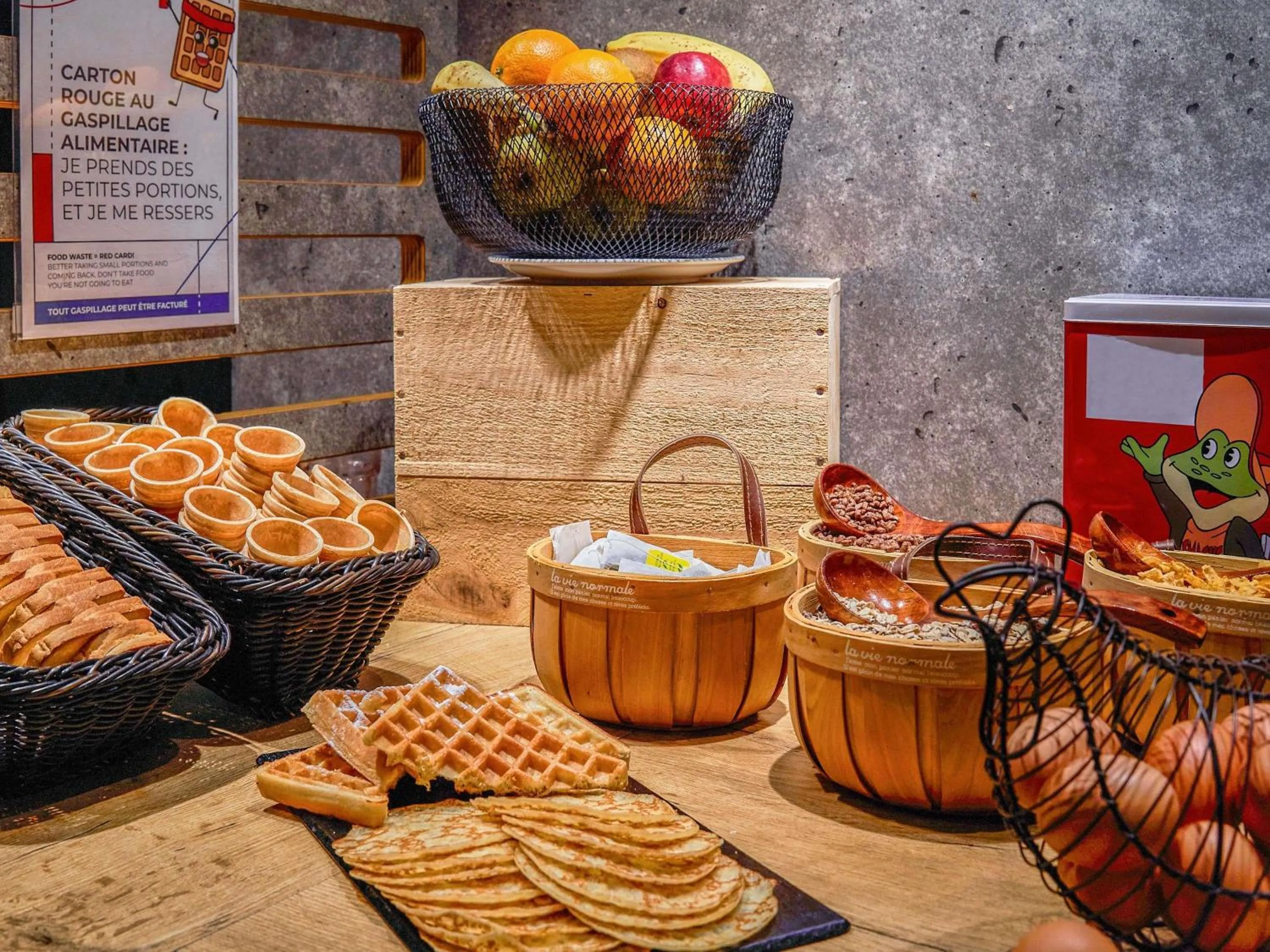 Breakfast in ibis budget Bordeaux Centre - Gare Saint Jean